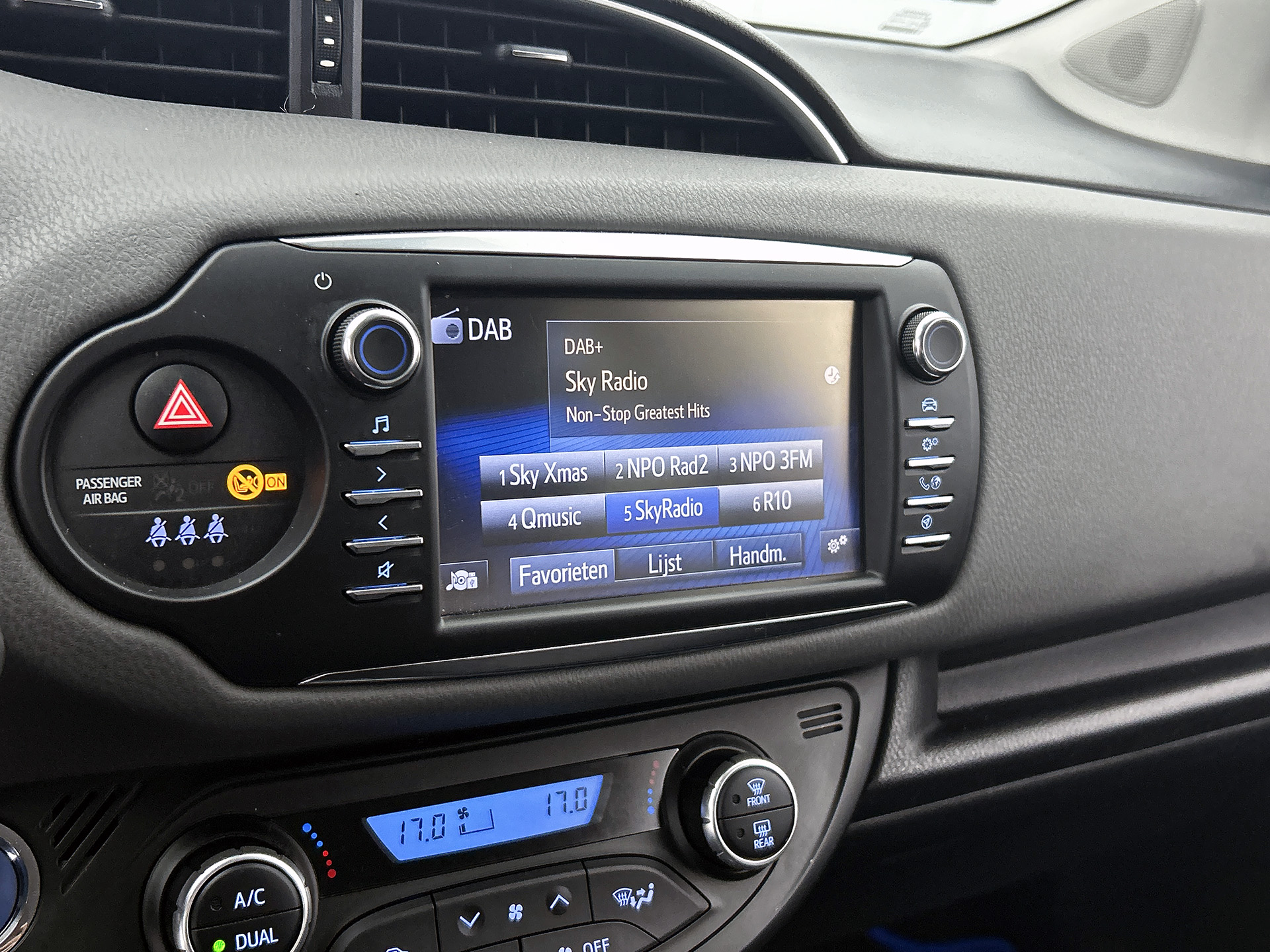 Foto van Toyota Toyota Yaris Hybrid