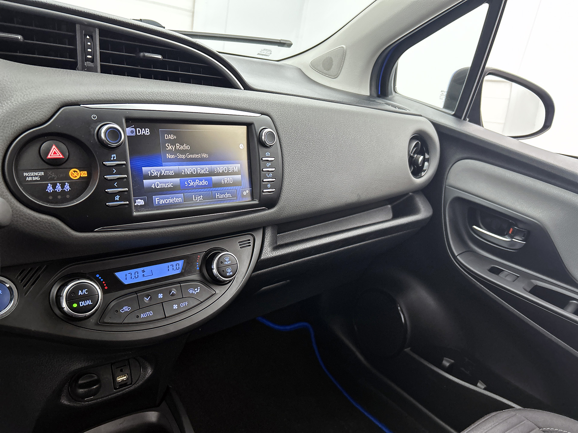 Foto van Toyota Toyota Yaris Hybrid