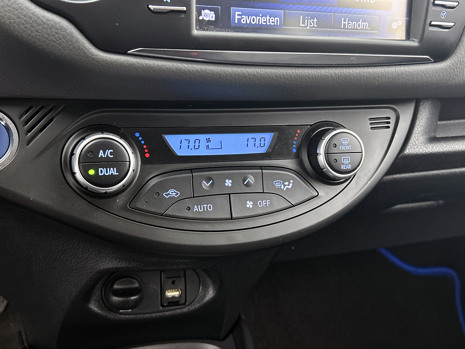 Foto van Toyota Toyota Yaris Hybrid