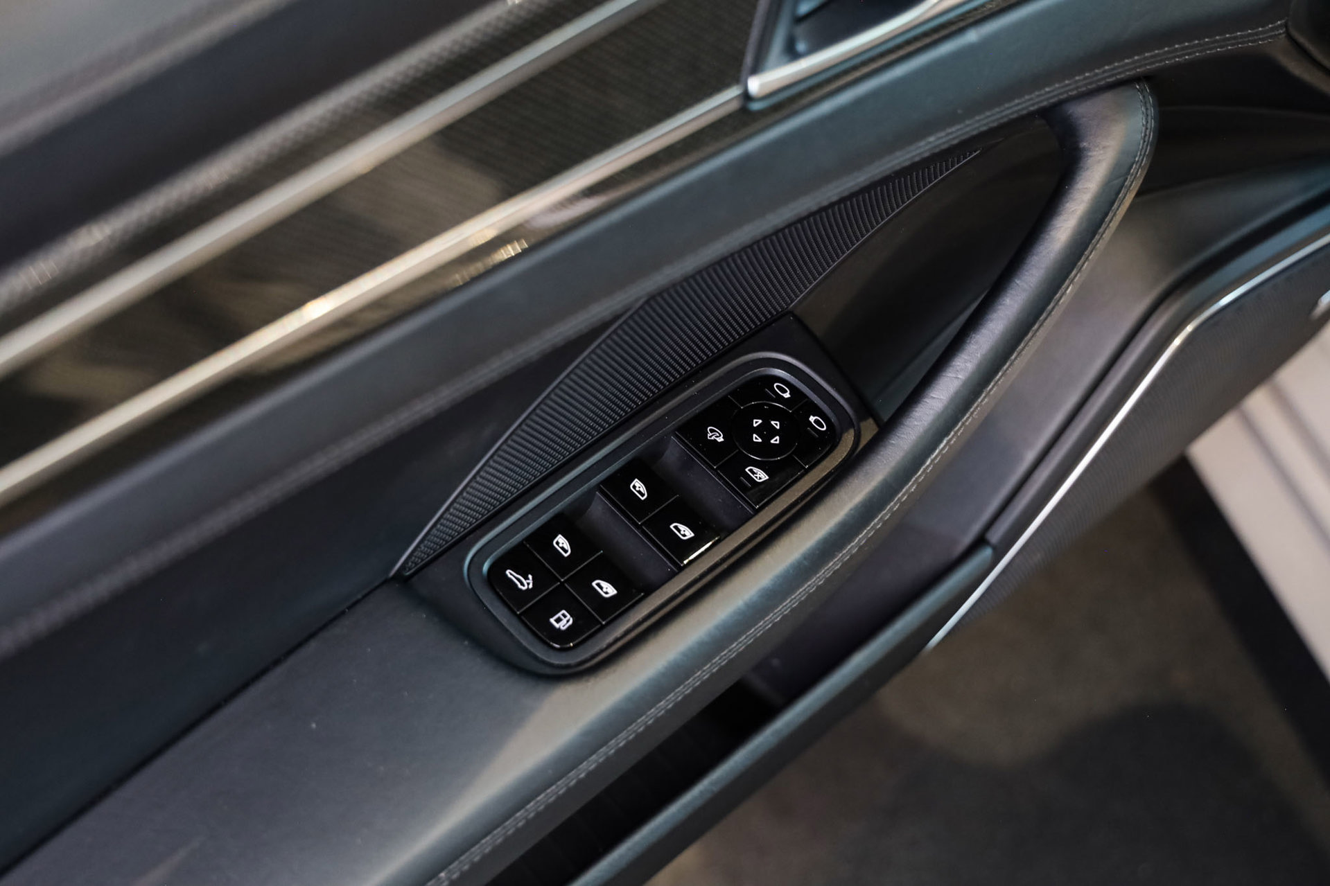 Foto van Porsche Panamera 4 E-hybrid