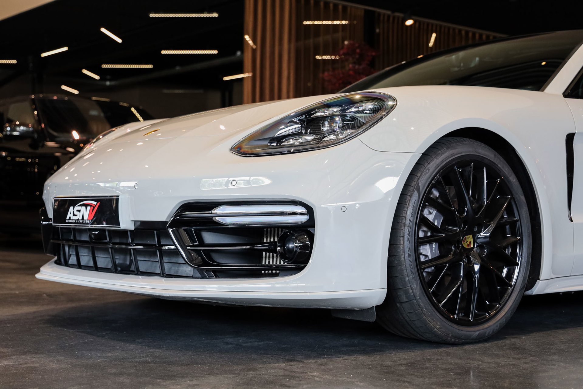 Foto van Porsche Panamera 4 E-hybrid