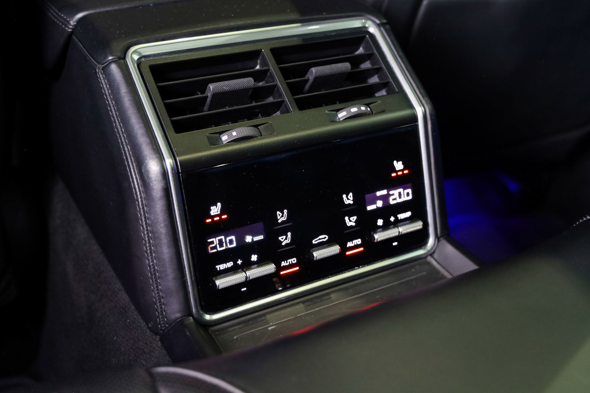 Foto van Porsche Panamera 4 E-hybrid
