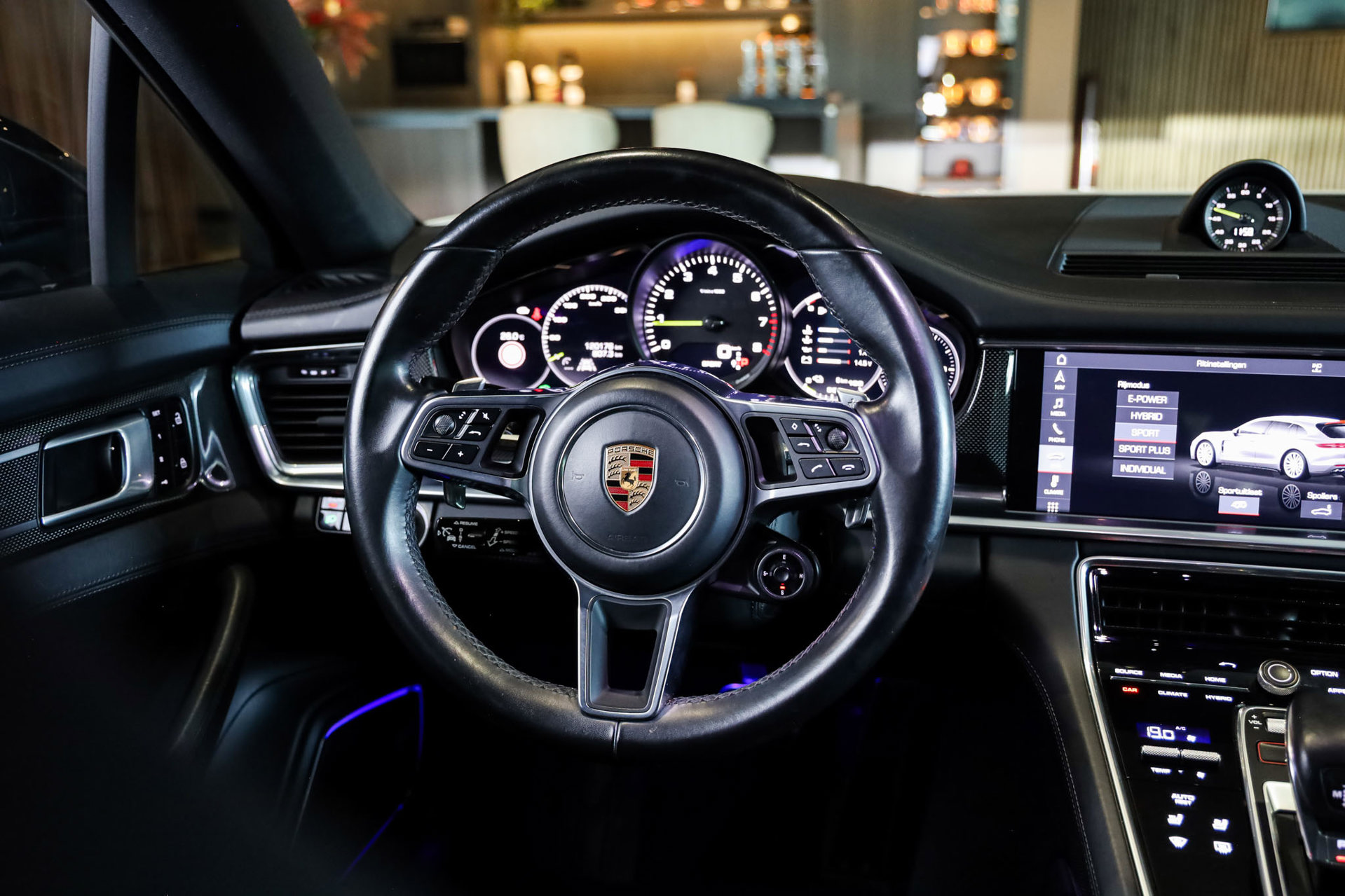 Foto van Porsche Panamera 4 E-hybrid