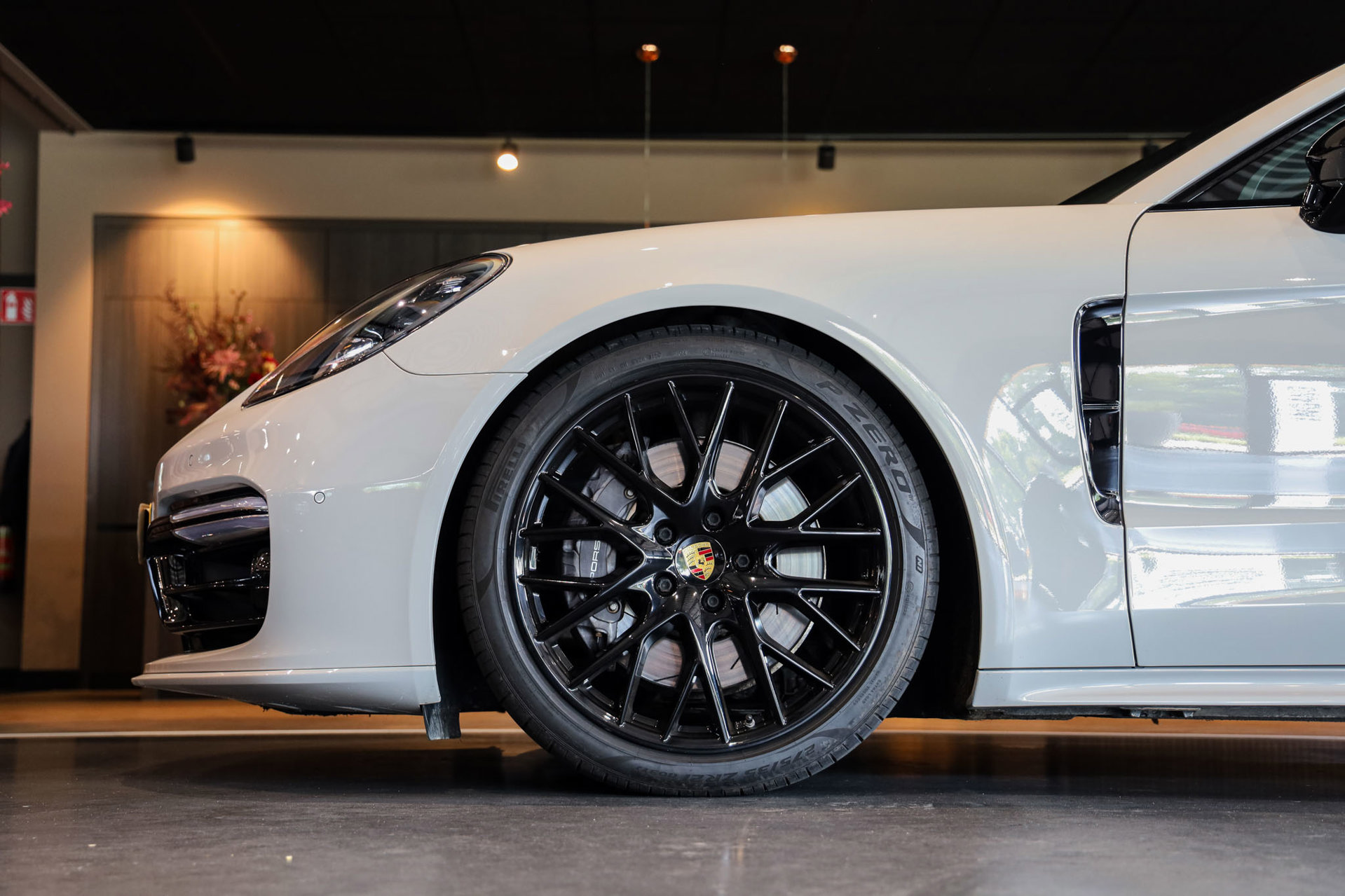 Foto van Porsche Panamera 4 E-hybrid