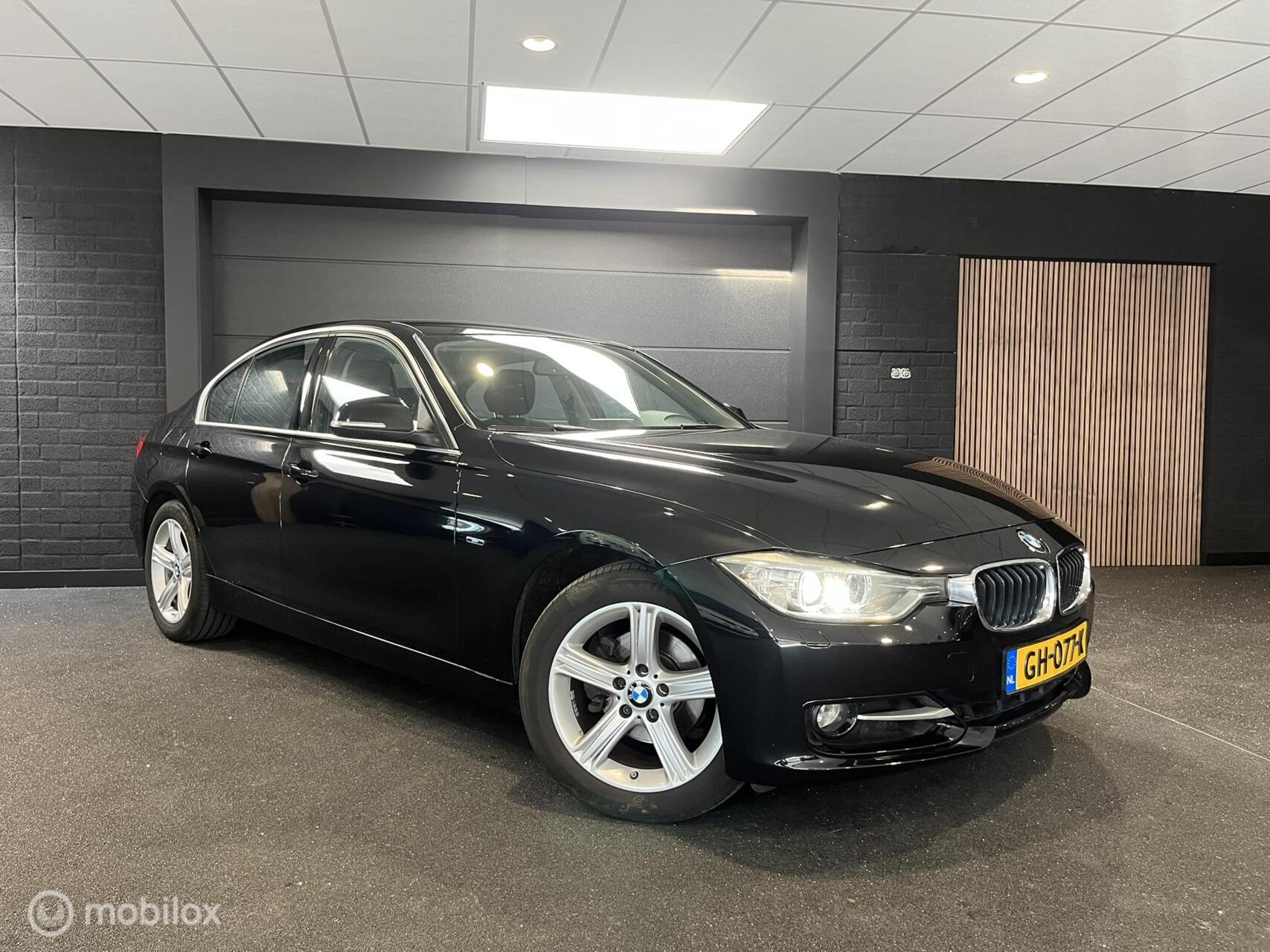 Foto van BMW 320i
