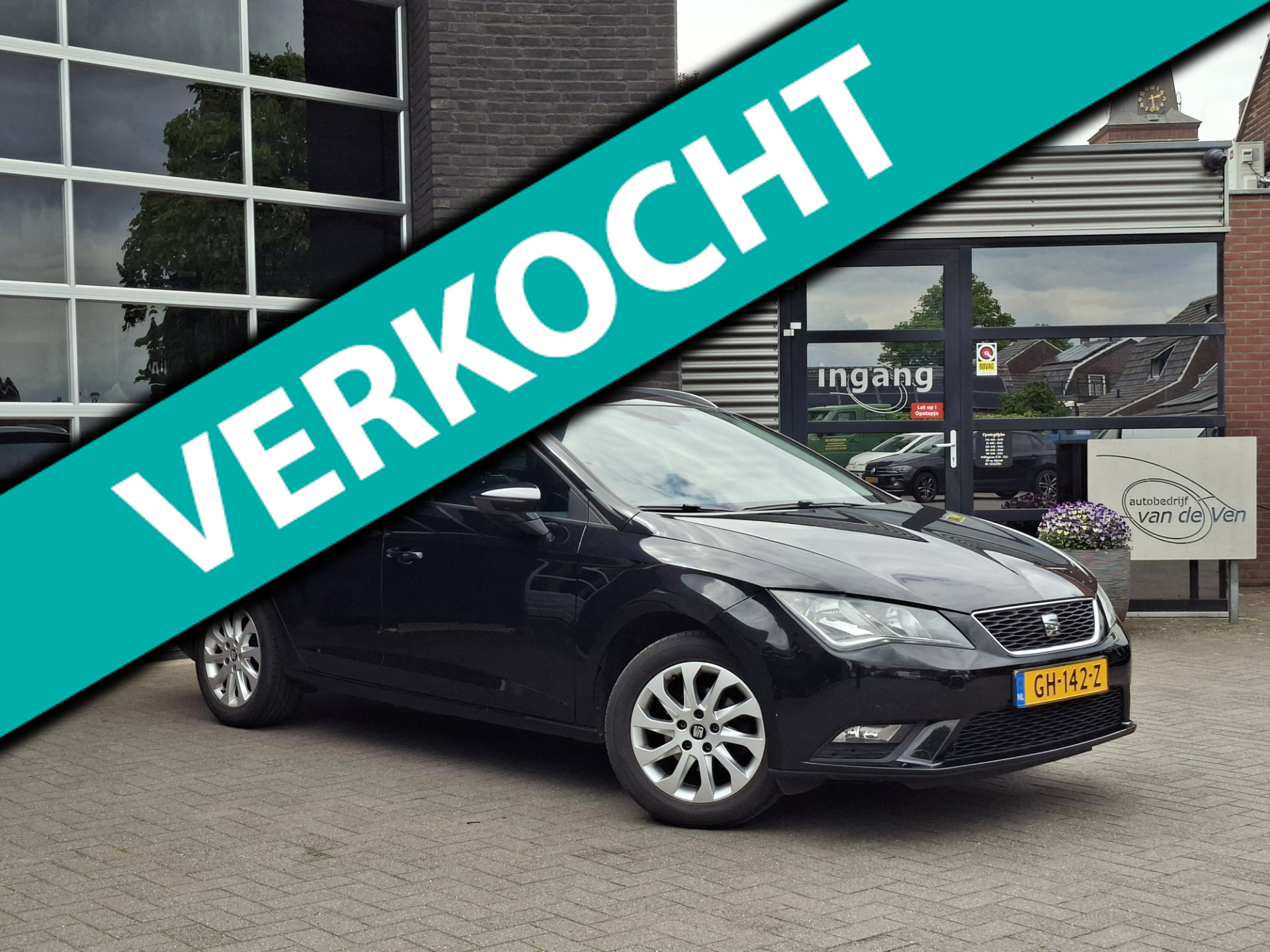 Seat Leon ST 1.2 TSI Style | Trekhaak Afneembaar | Prijs incl Afleverbeurt + 12M BOVAG garantie 2015 - voorkant