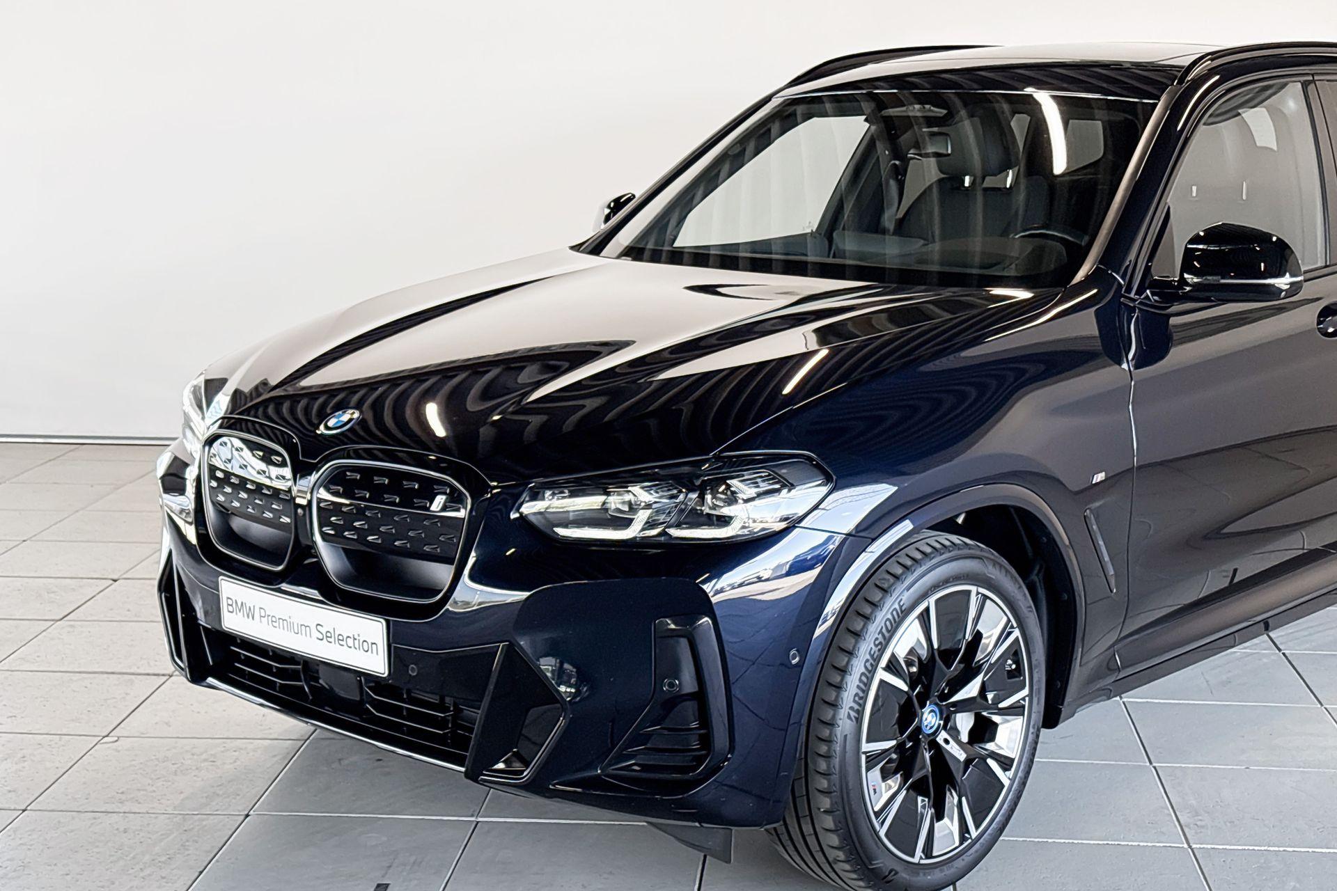 Foto van BMW Ix3