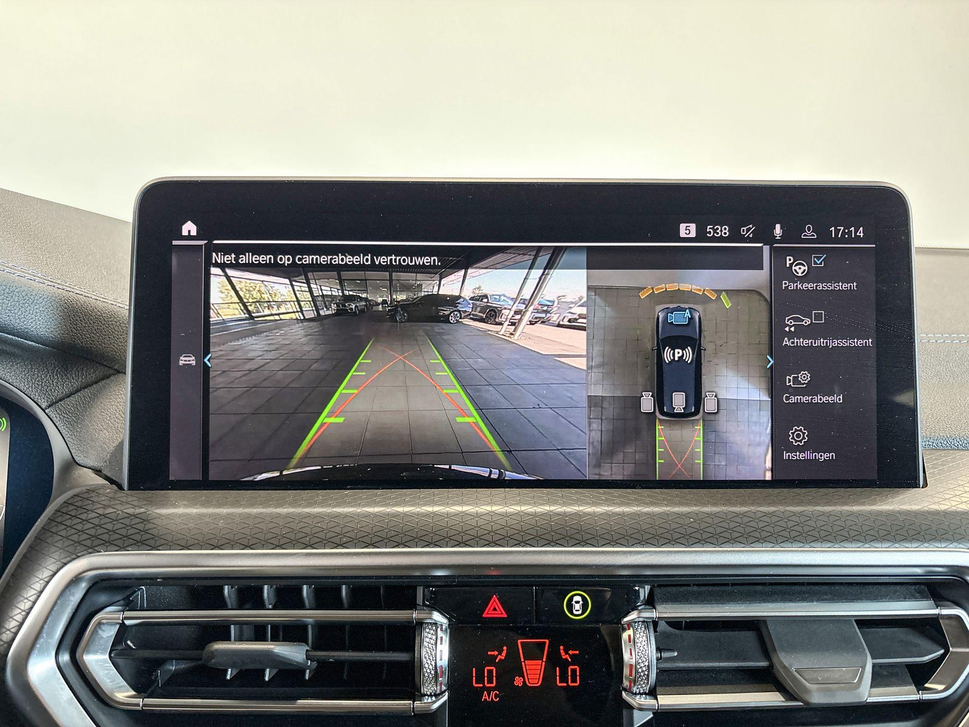 Foto van BMW Ix3