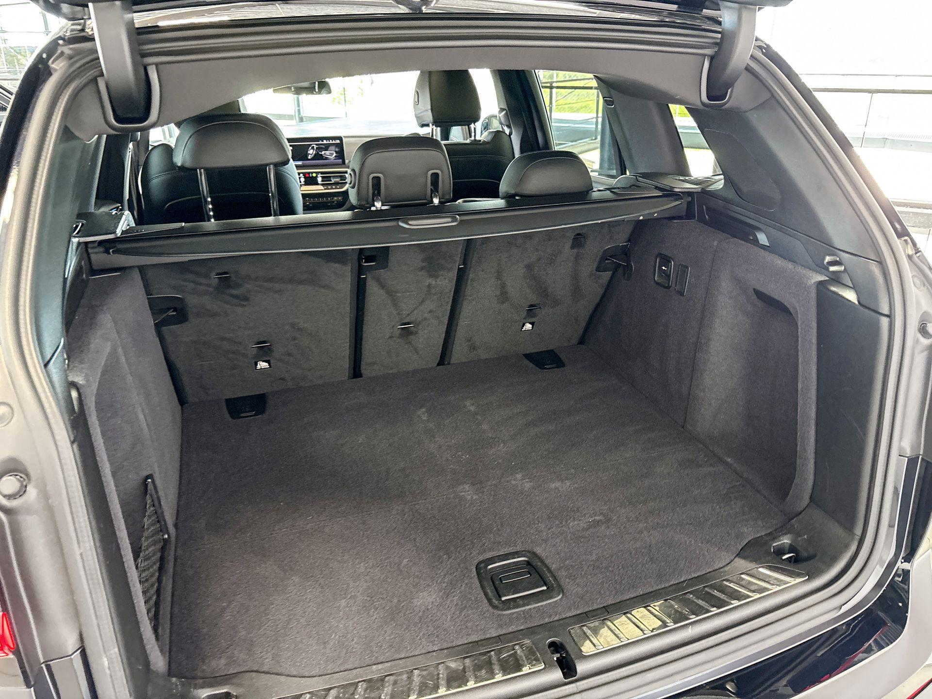 Foto van BMW Ix3
