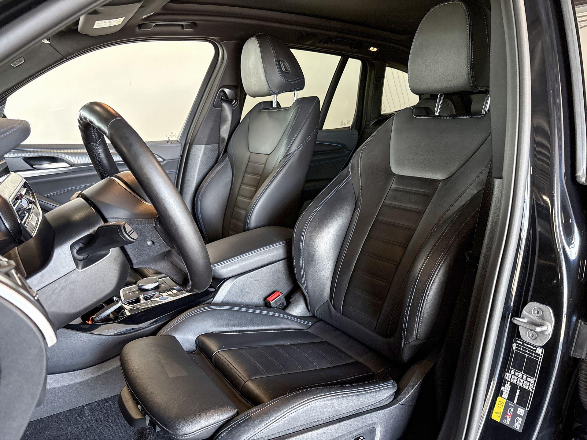 Foto van BMW Ix3