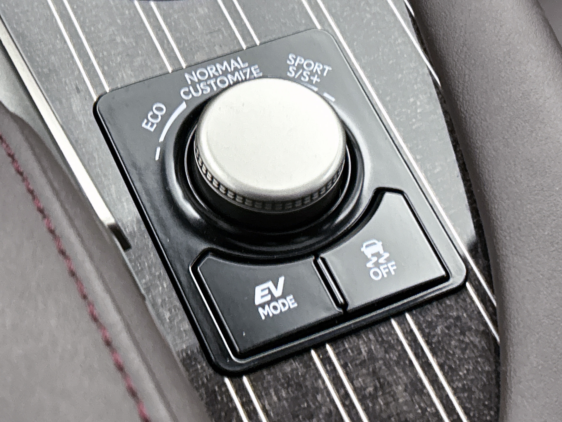 Foto van Lexus Lexus Rx450h