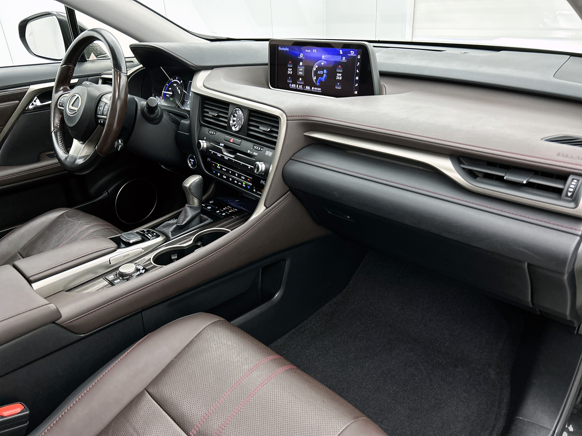 Foto van Lexus Lexus Rx450h