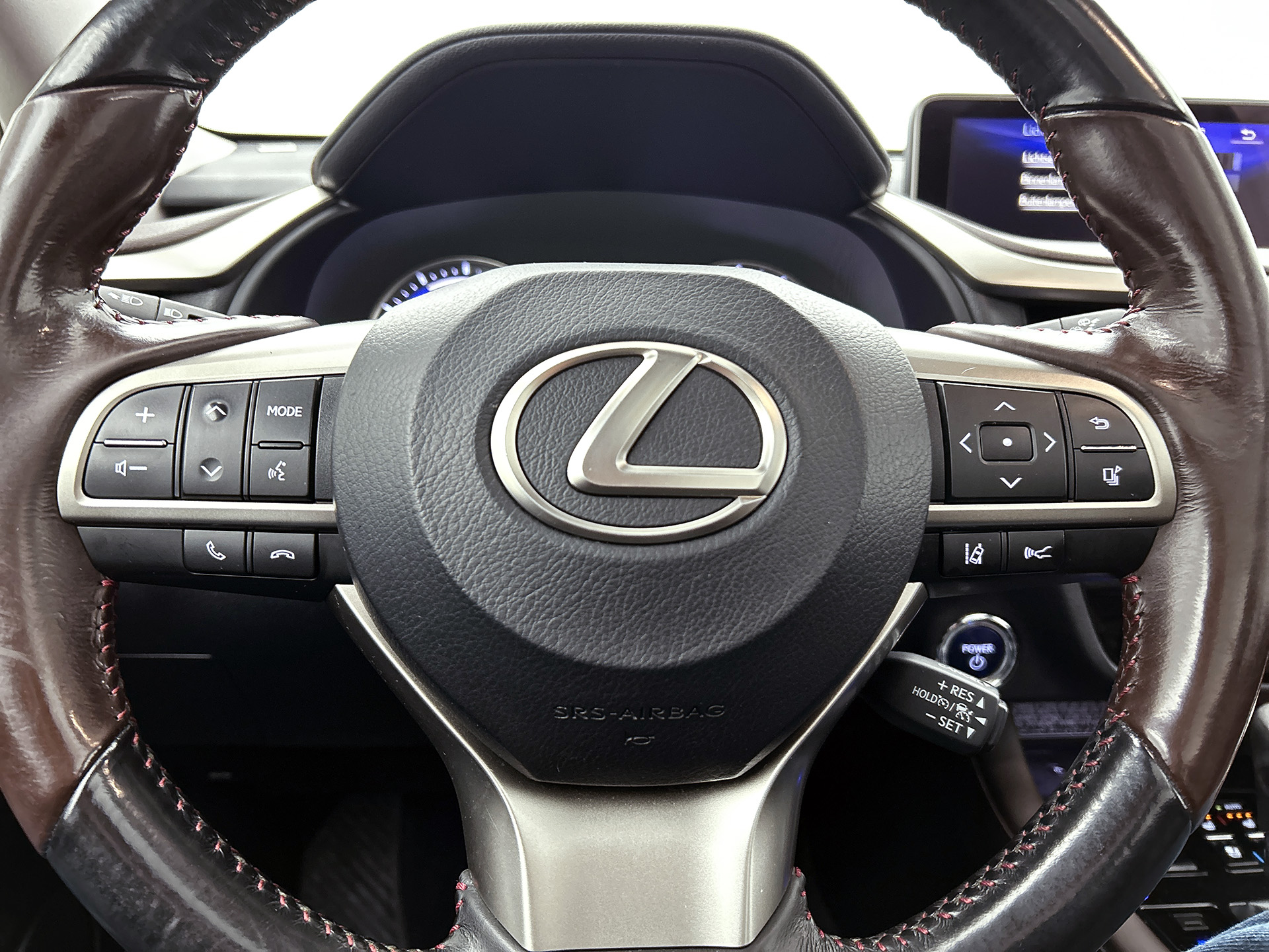 Foto van Lexus Lexus Rx450h