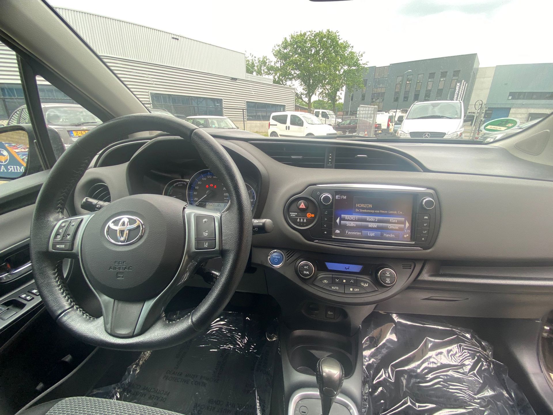 Foto van Toyota Toyota Yaris Hybrid