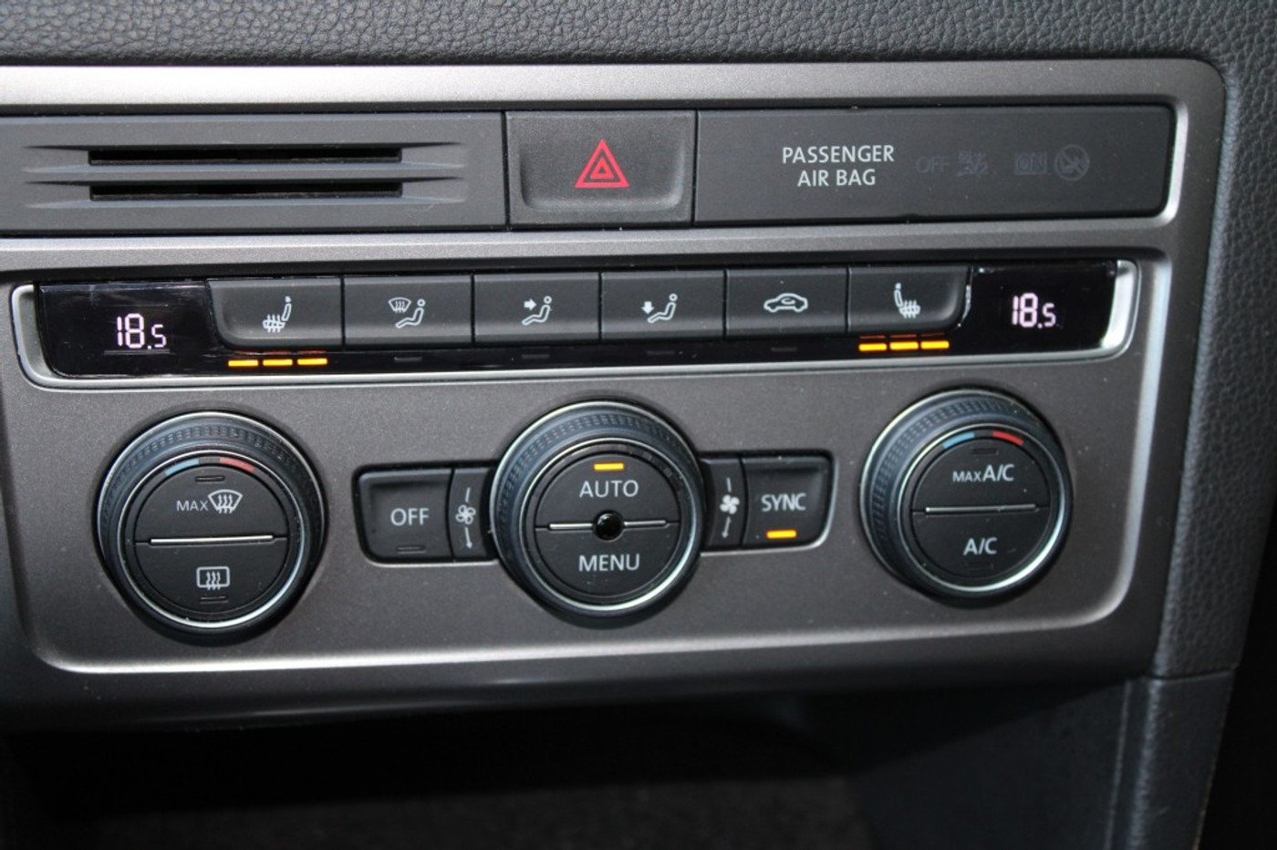 Foto van Volkswagen Golf Sportsvan