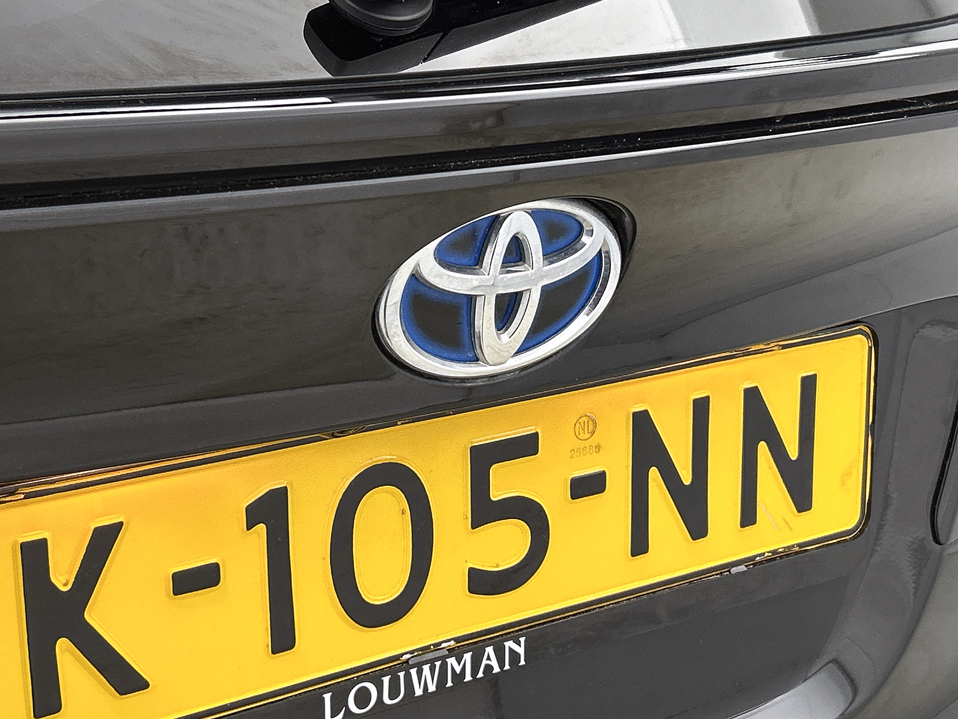 Foto van Toyota Toyota C-hr