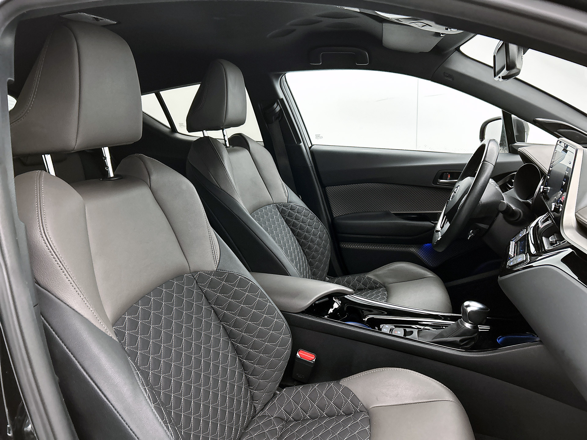 Foto van Toyota Toyota C-hr