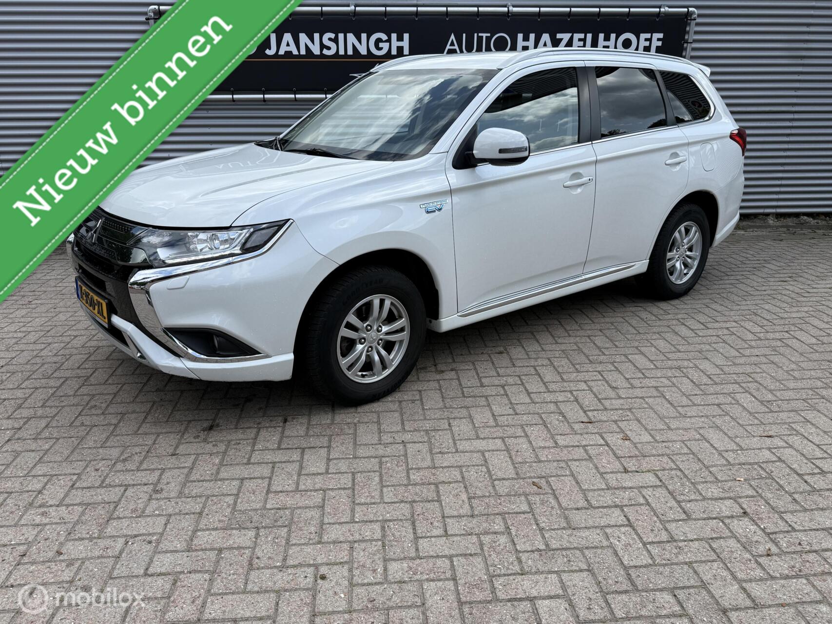Foto van MITSUBISHI MITSUBISHI OUTLANDER