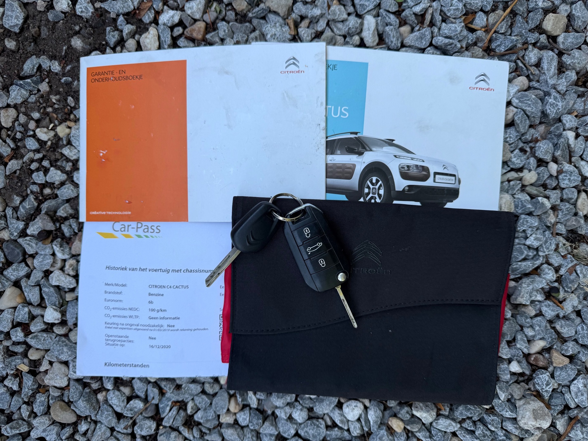 Foto van Citroen C4 Cactus