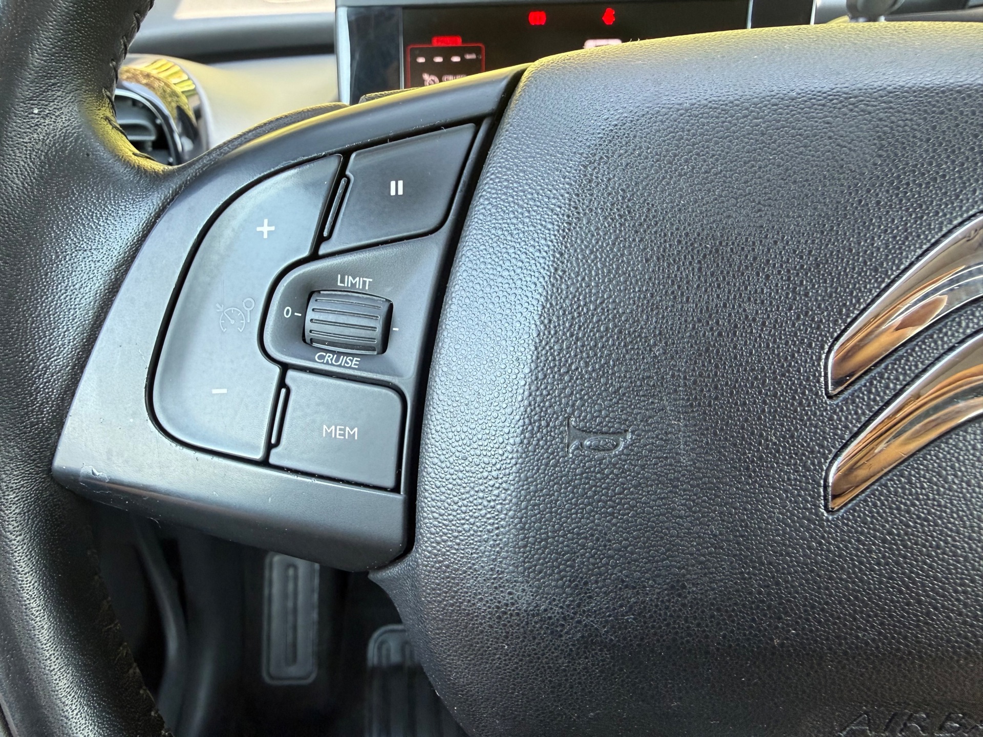 Foto van Citroen C4 Cactus