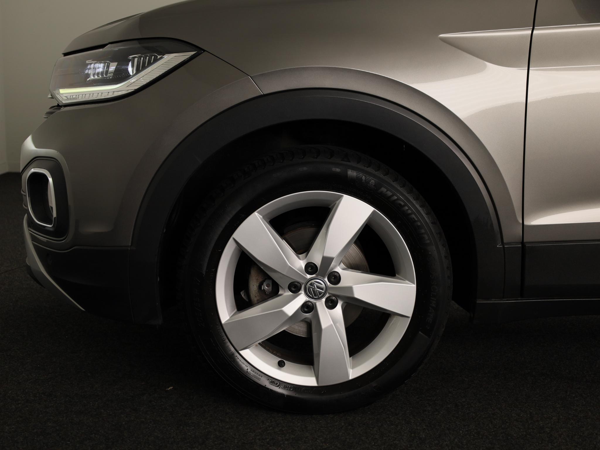 Foto van Volkswagen T-cross