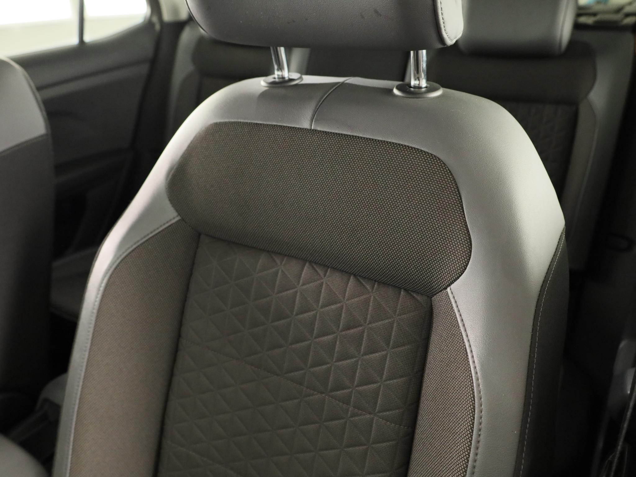 Foto van Volkswagen T-cross