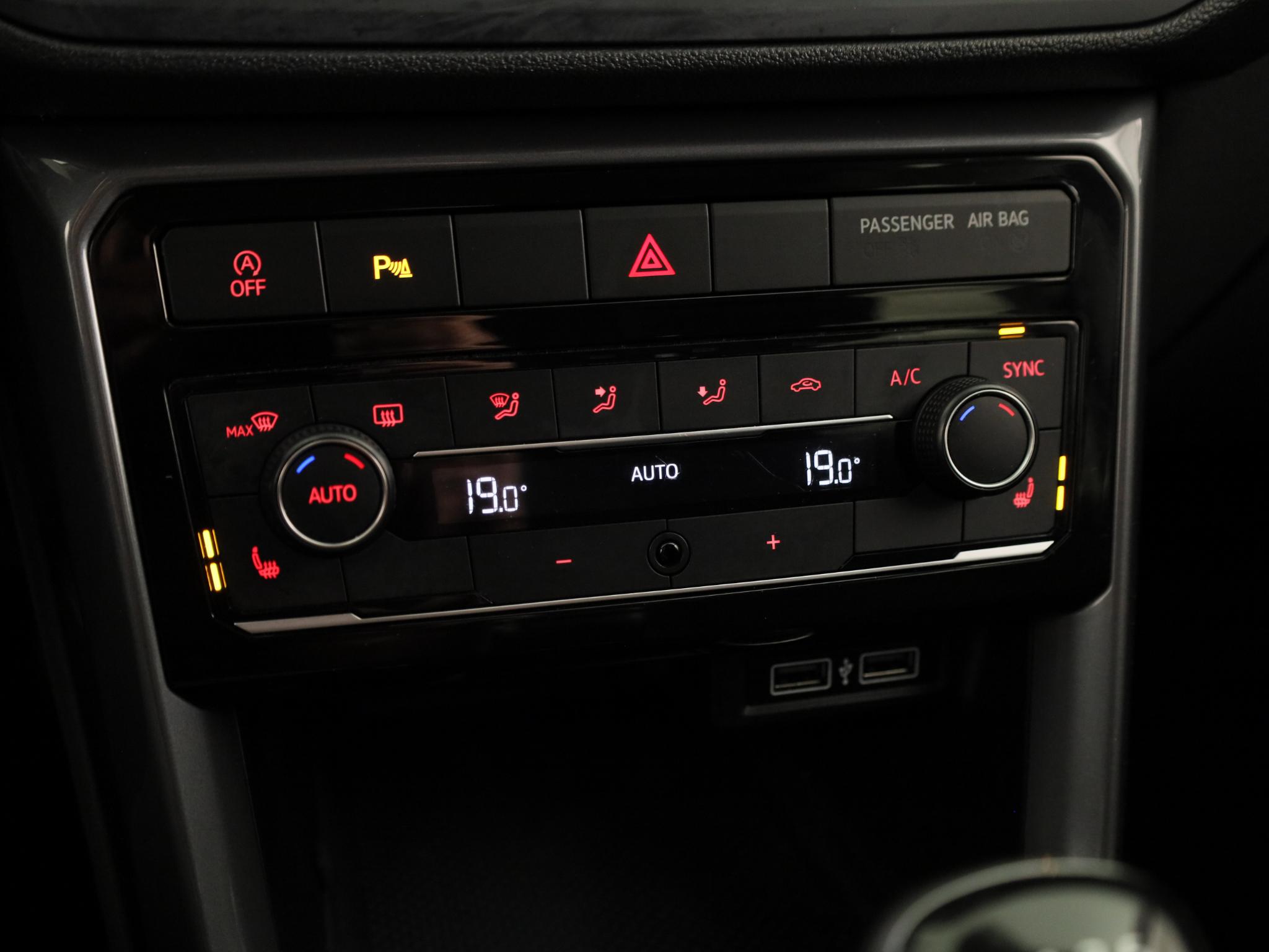 Foto van Volkswagen T-cross