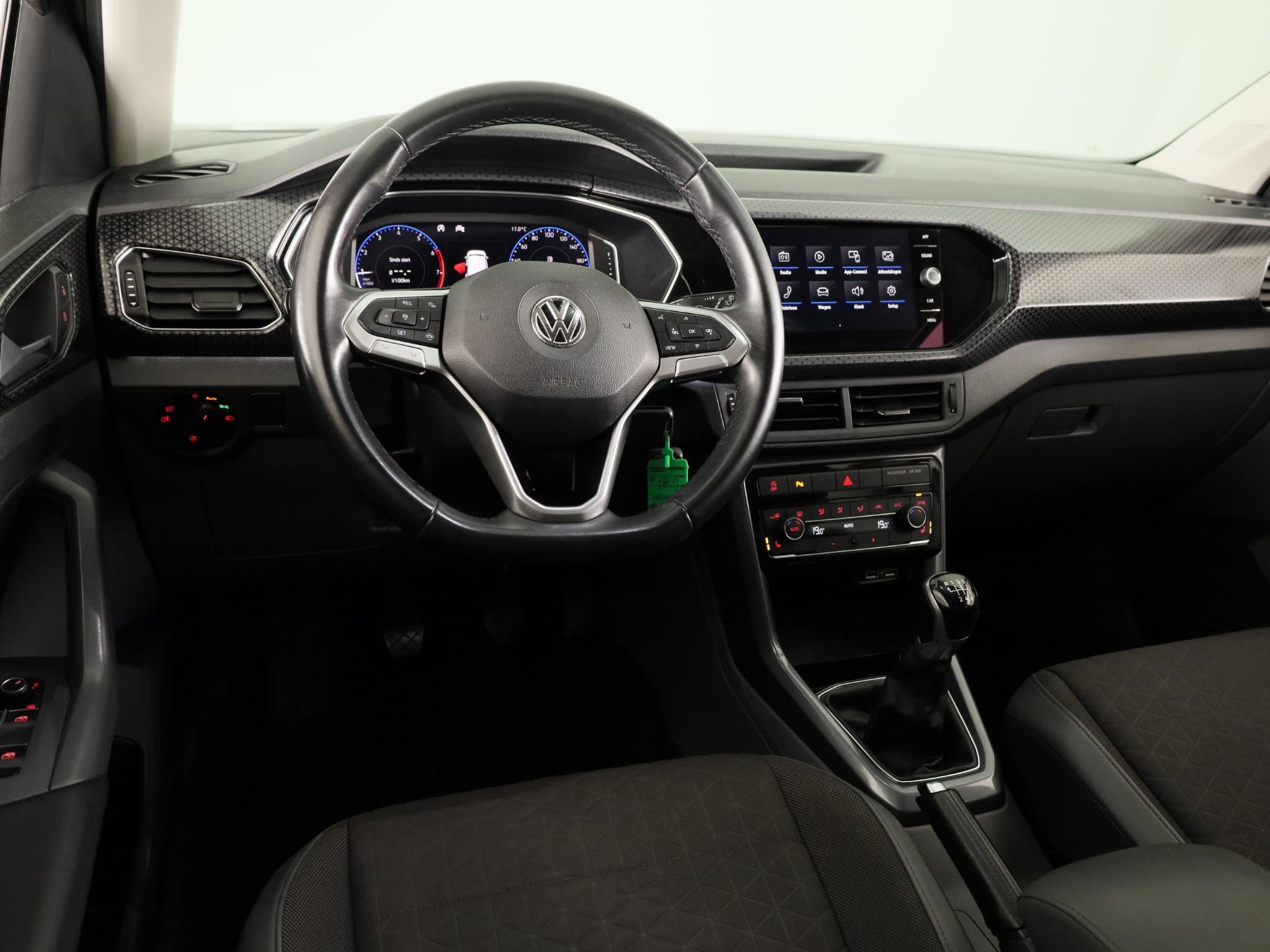 Foto van Volkswagen T-cross