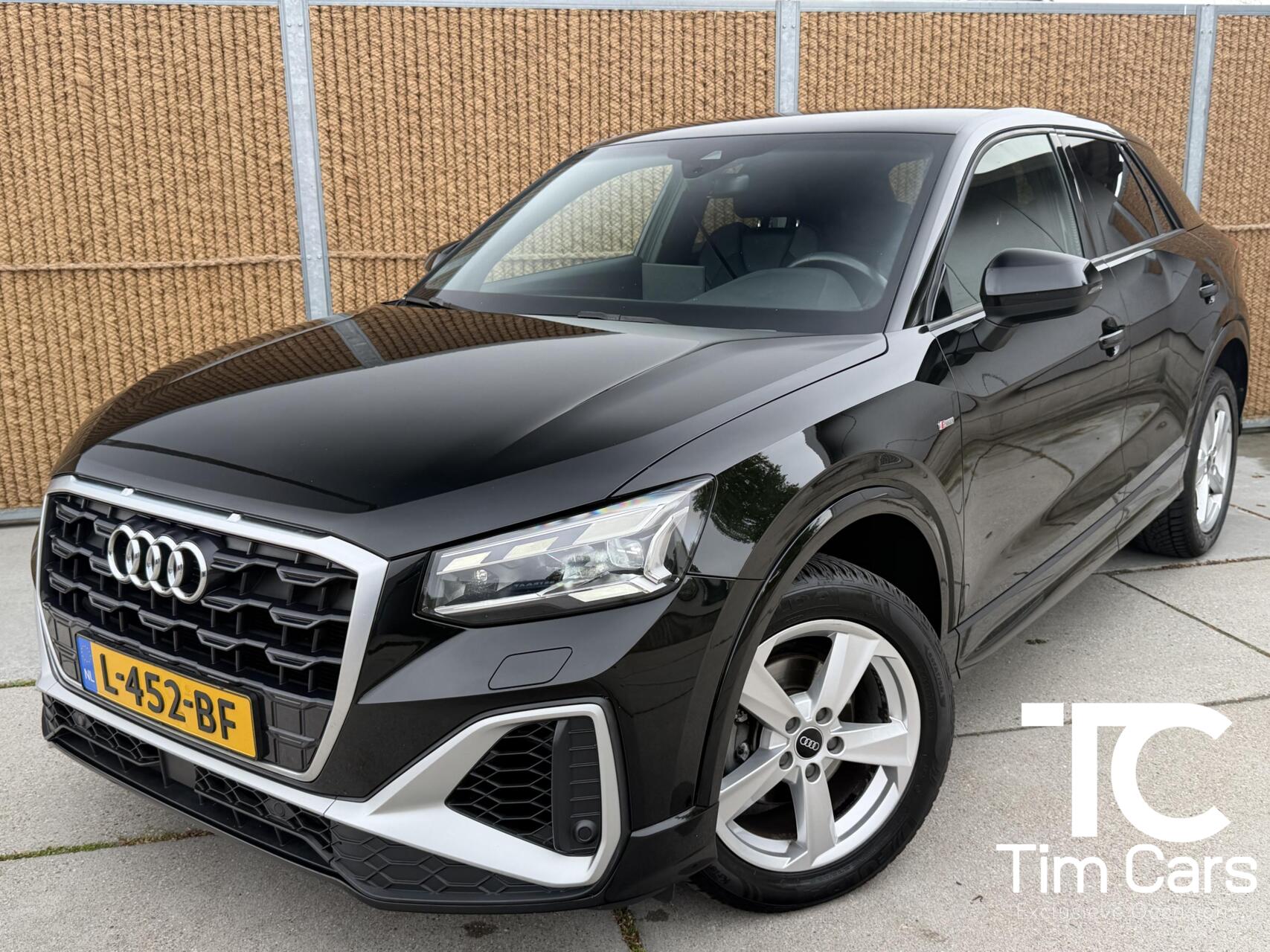 Audi Q2 30 TFSI S Edition 2021 - voorkant