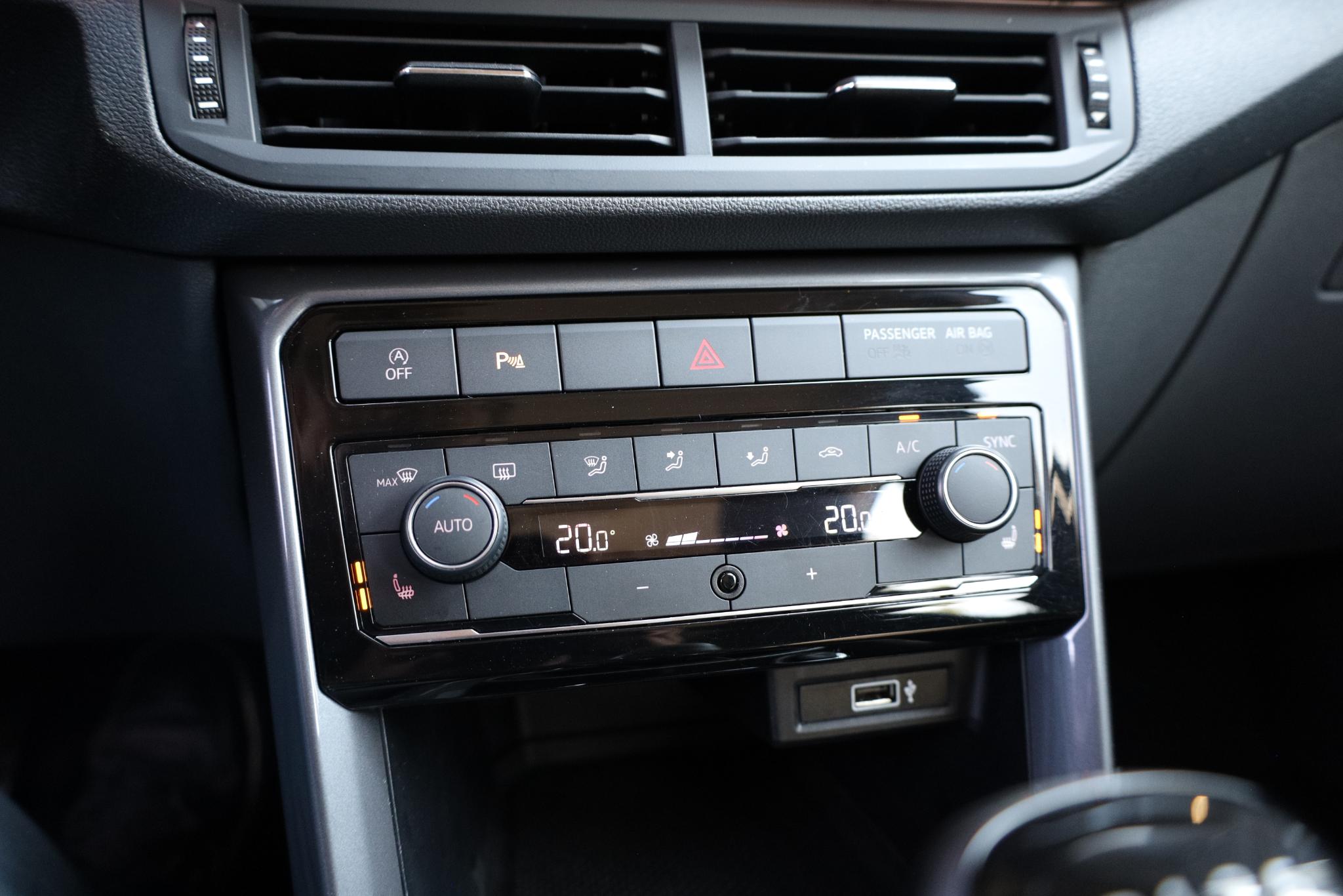 Foto van Volkswagen T-cross