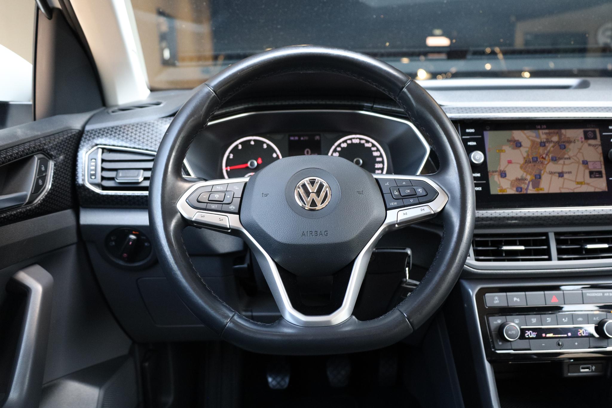 Foto van Volkswagen T-cross