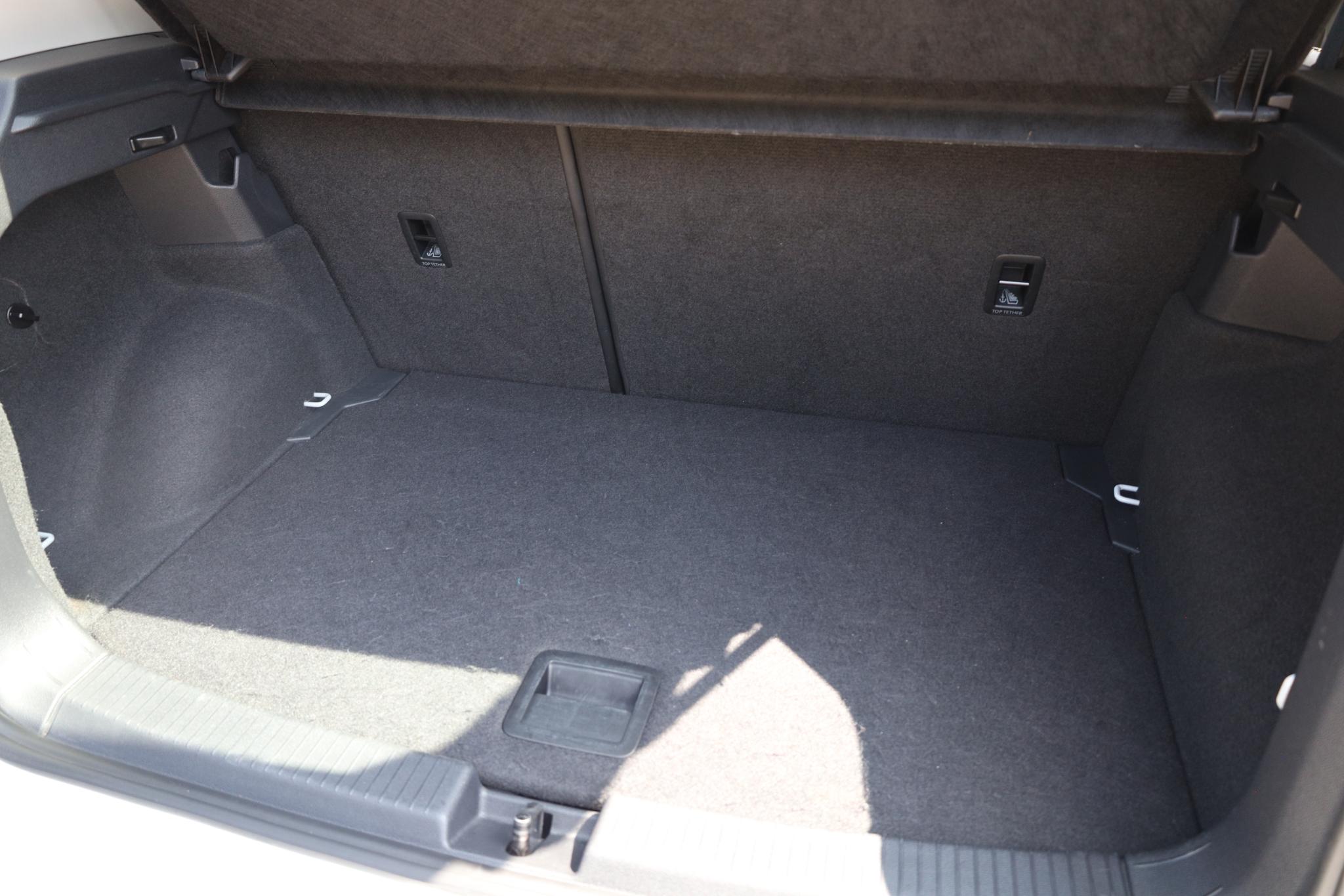 Foto van Volkswagen T-cross
