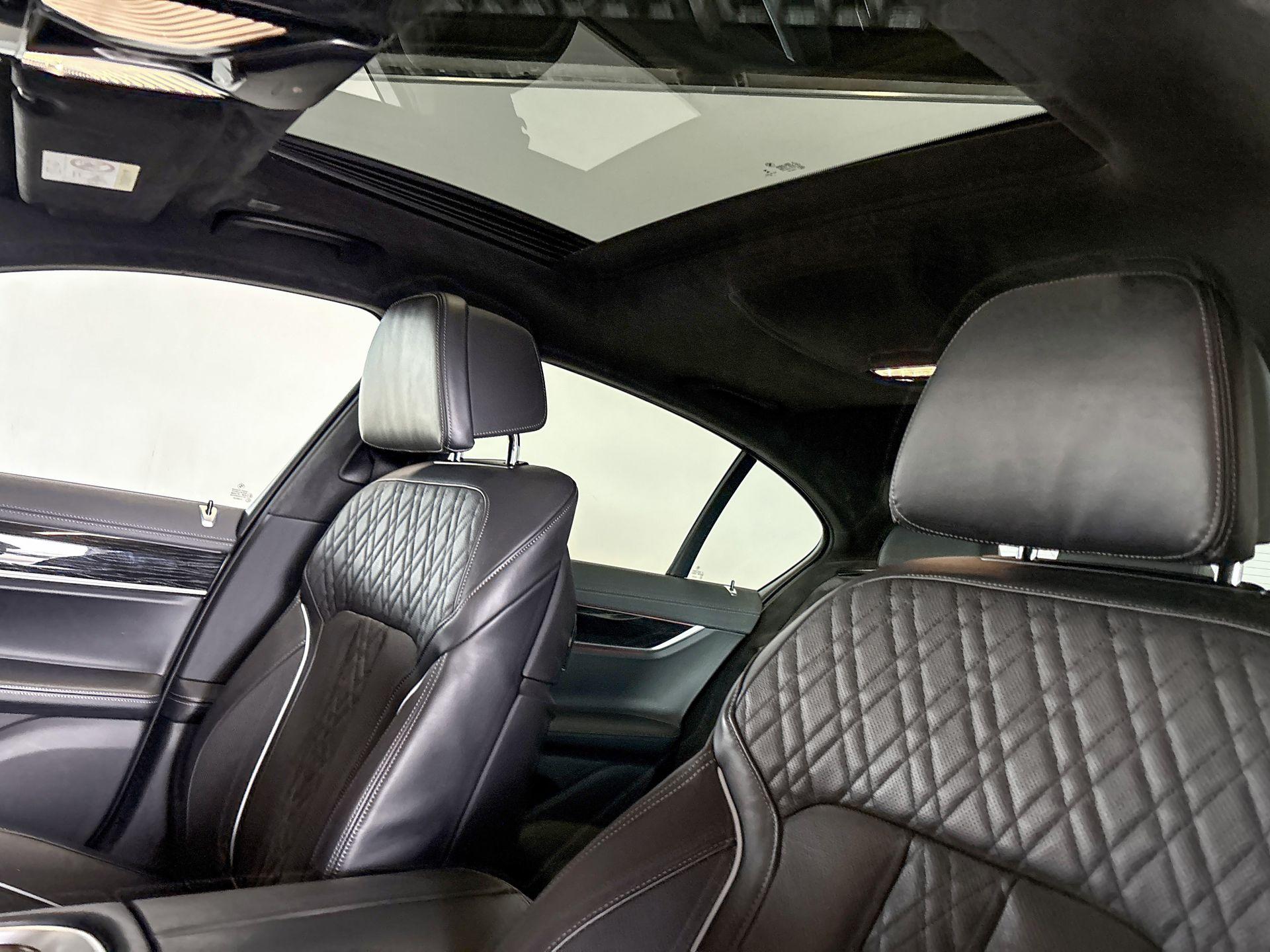 Foto van BMW 730d