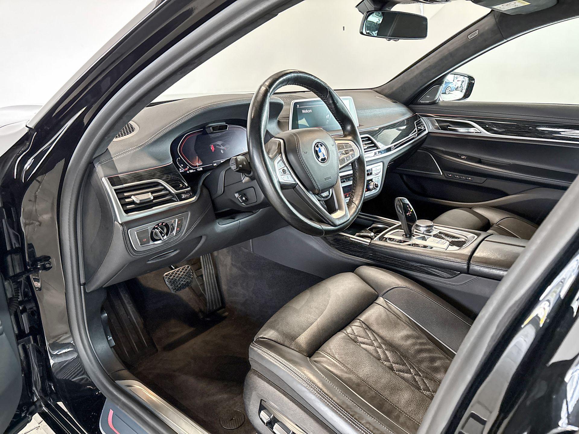 Foto van BMW 730d