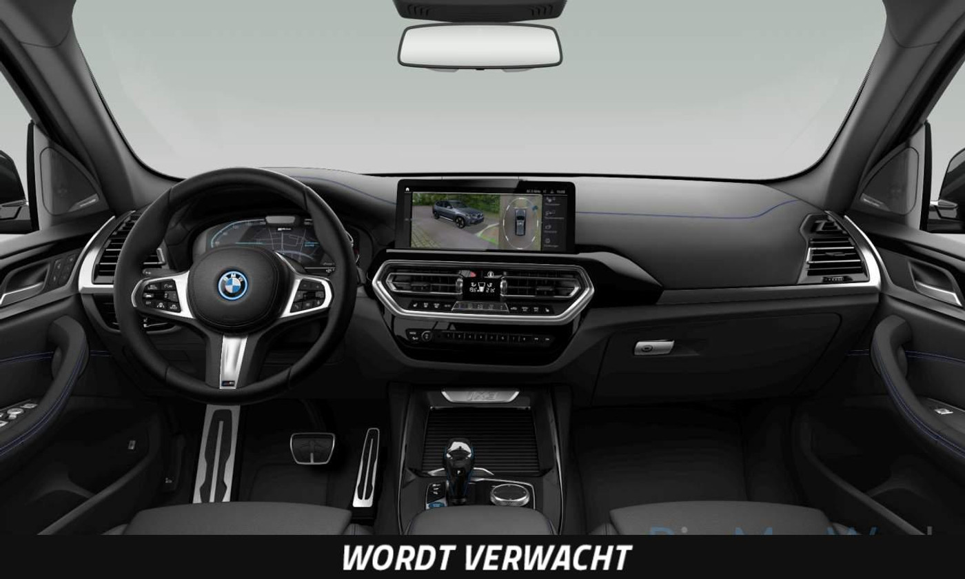 Foto van BMW Ix3
