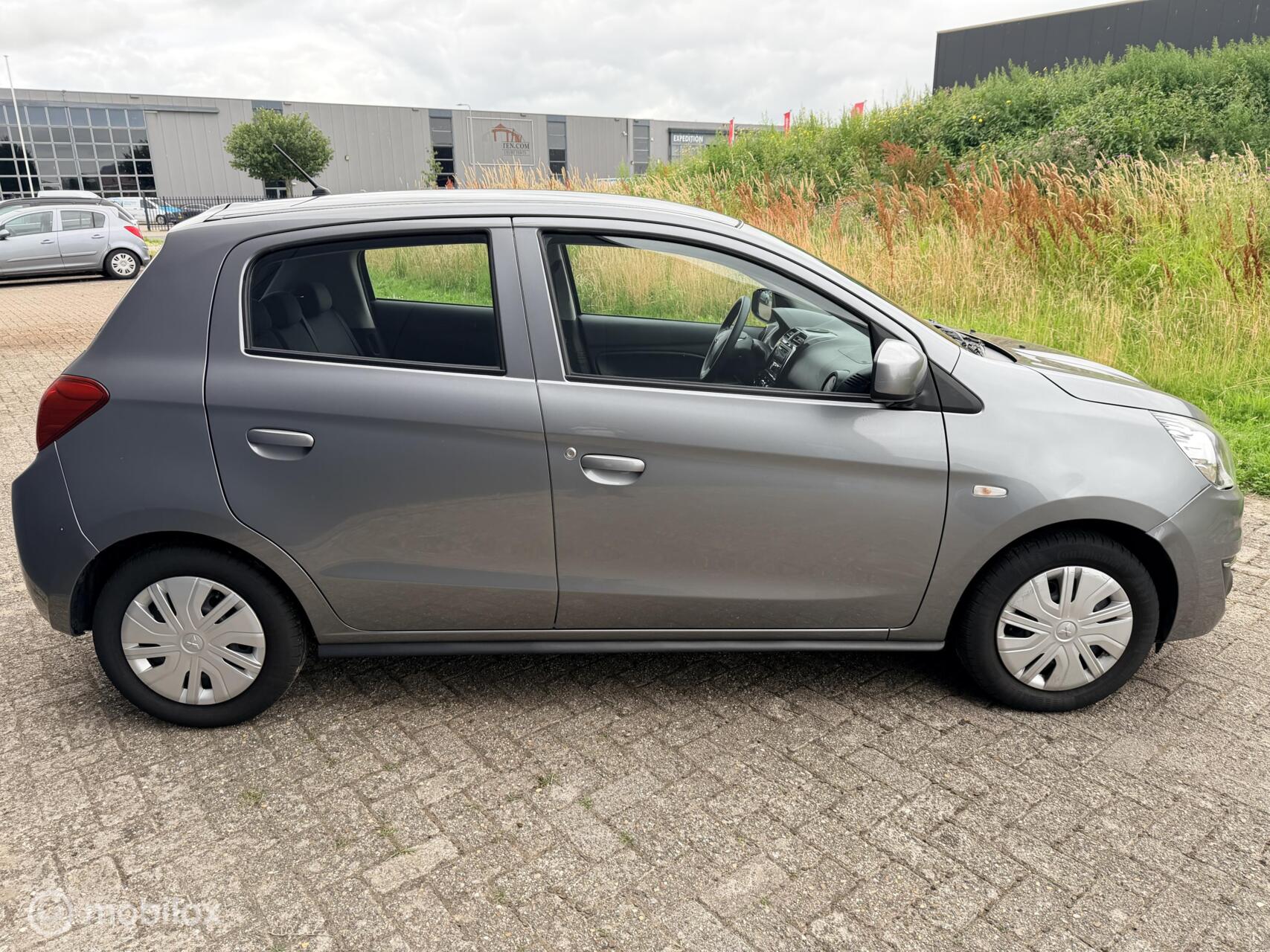 Foto van Mitsubishi Mitsubishi Space Star