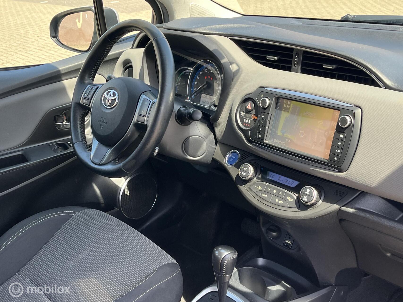 Foto van Toyota Toyota Yaris Hybrid