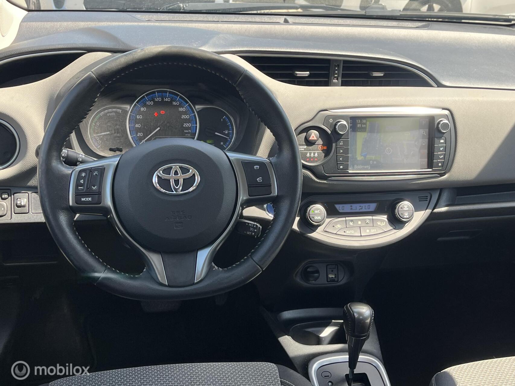 Foto van Toyota Toyota Yaris Hybrid