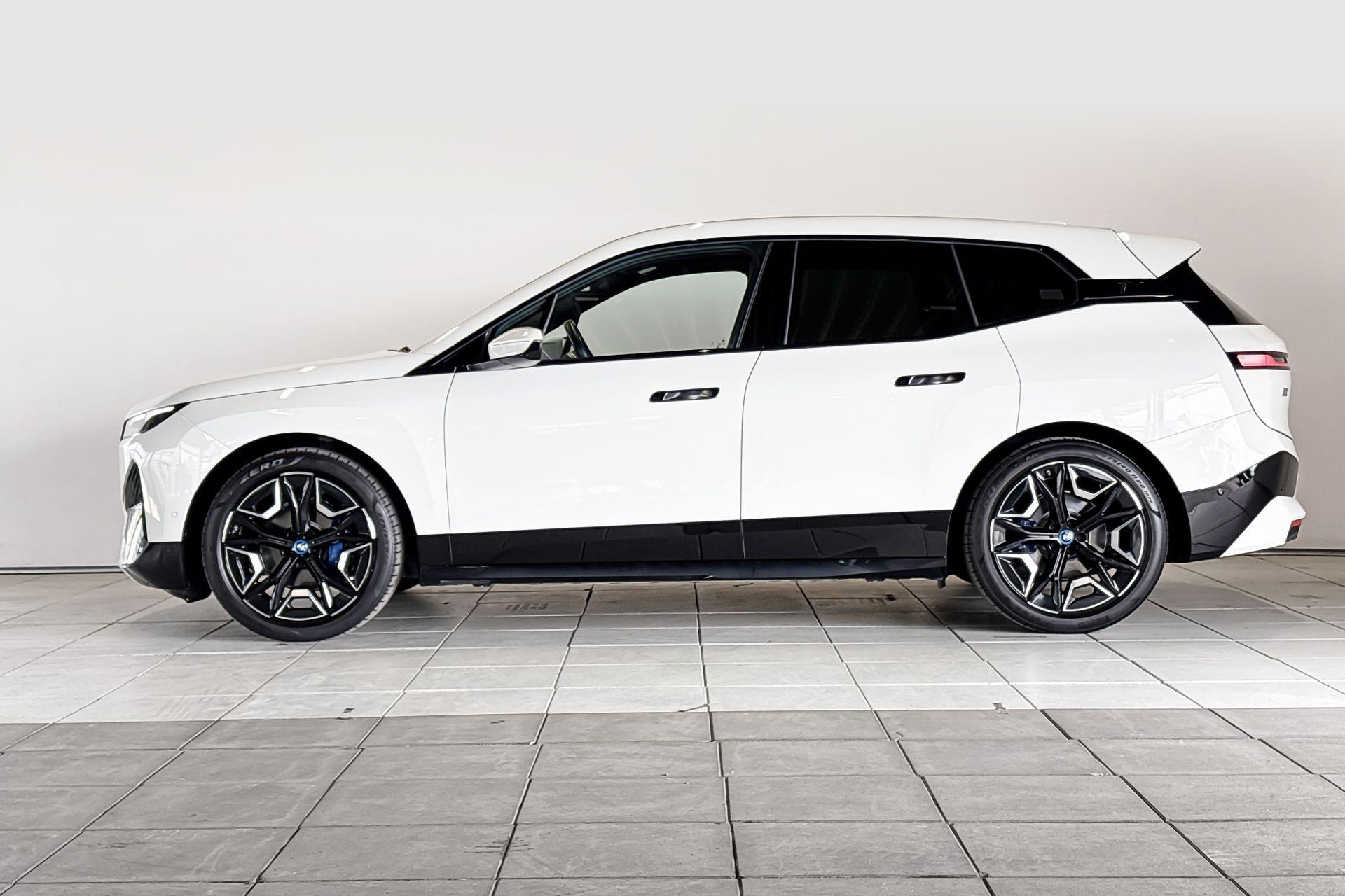 Foto van BMW Ix Xdrive40