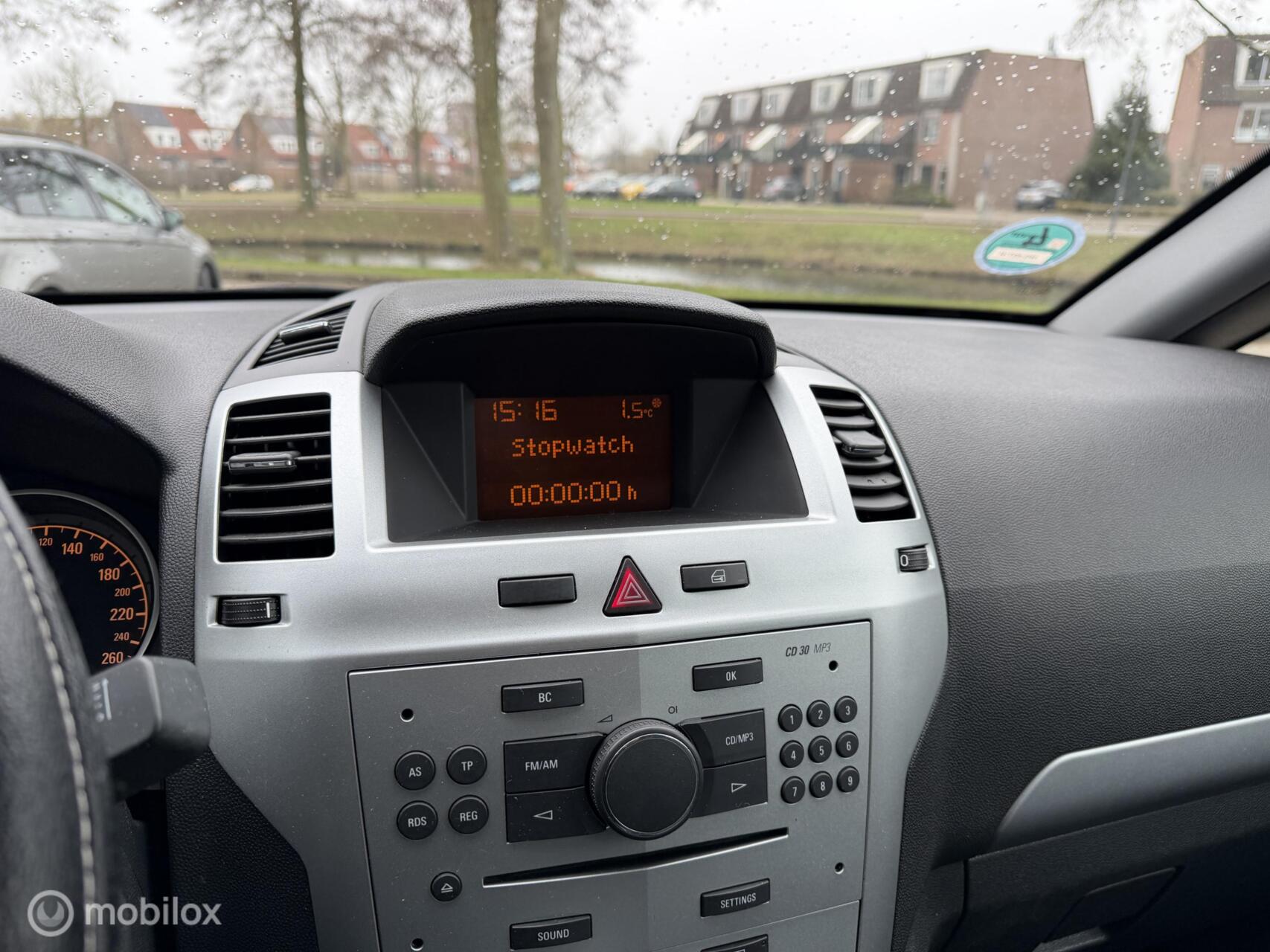 Foto van Opel Zafira