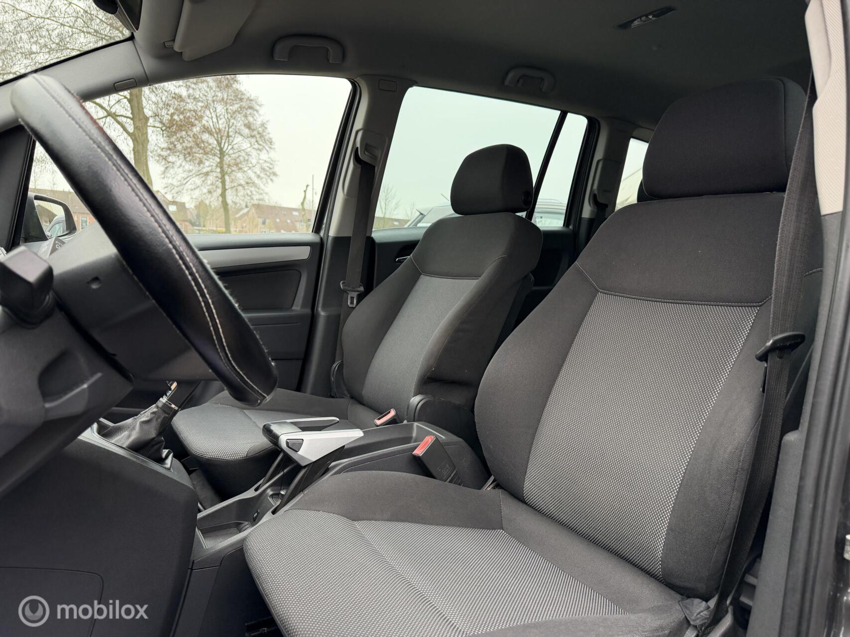 Foto van Opel Zafira