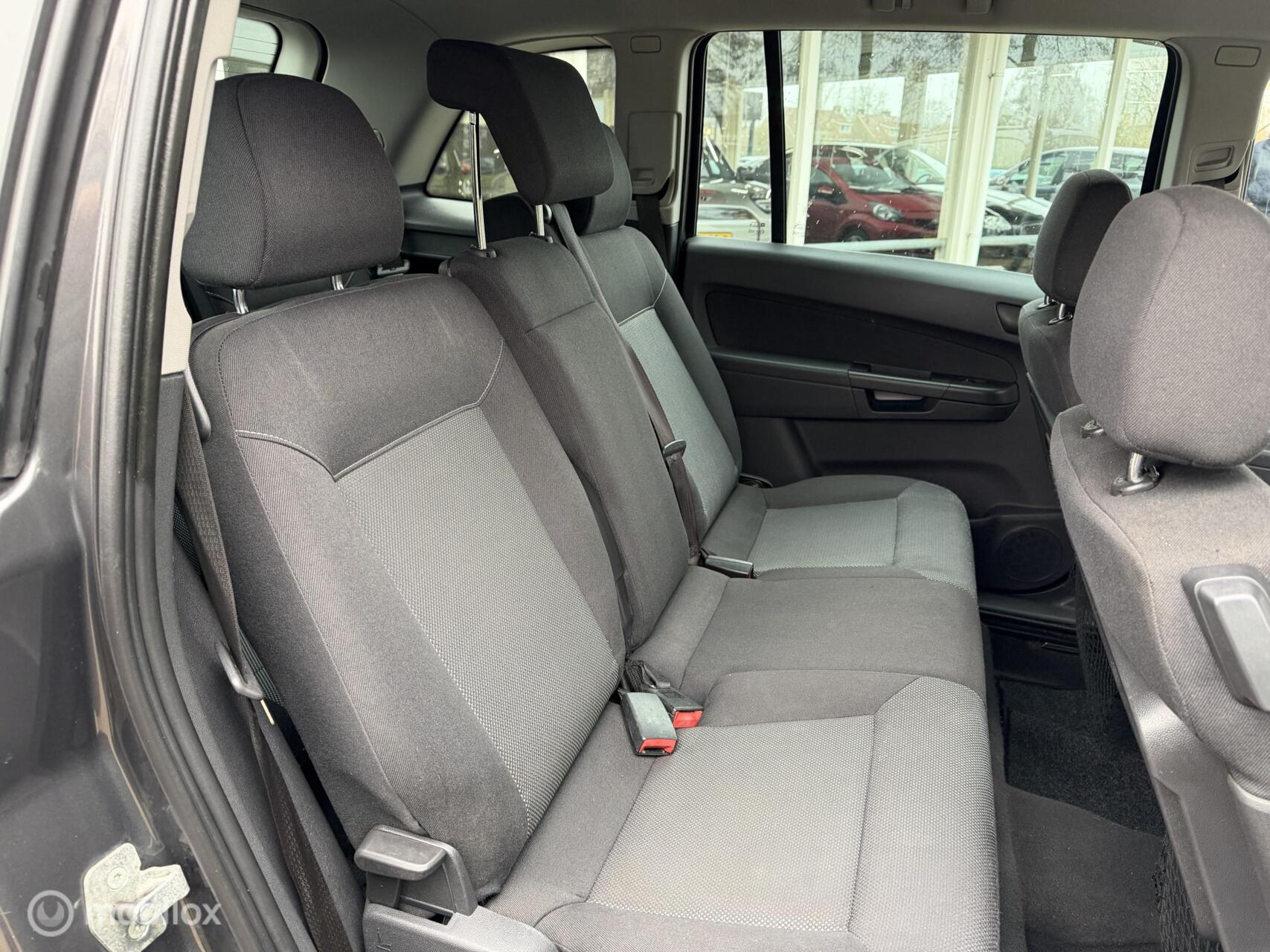 Foto van Opel Zafira
