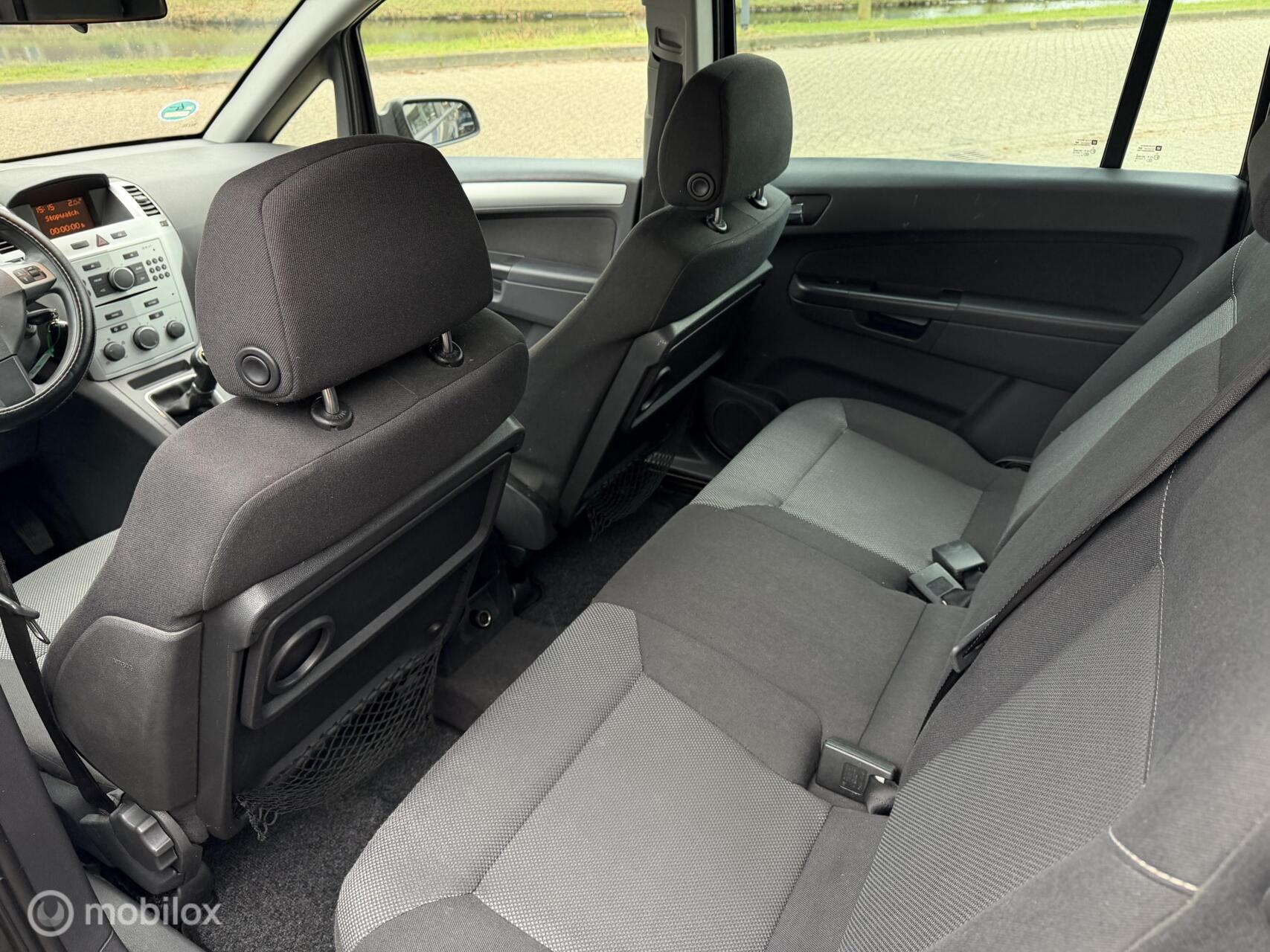 Foto van Opel Zafira