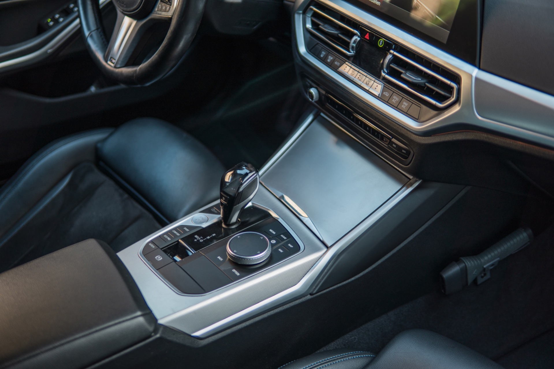 Foto van BMW 330i