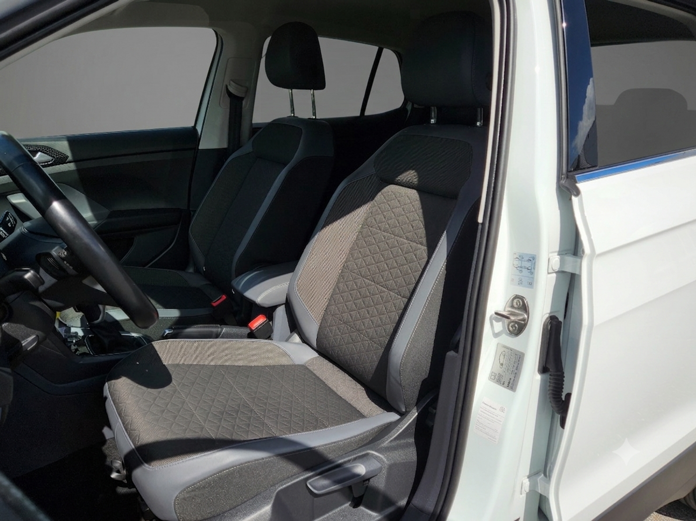 Foto van Volkswagen T-cross