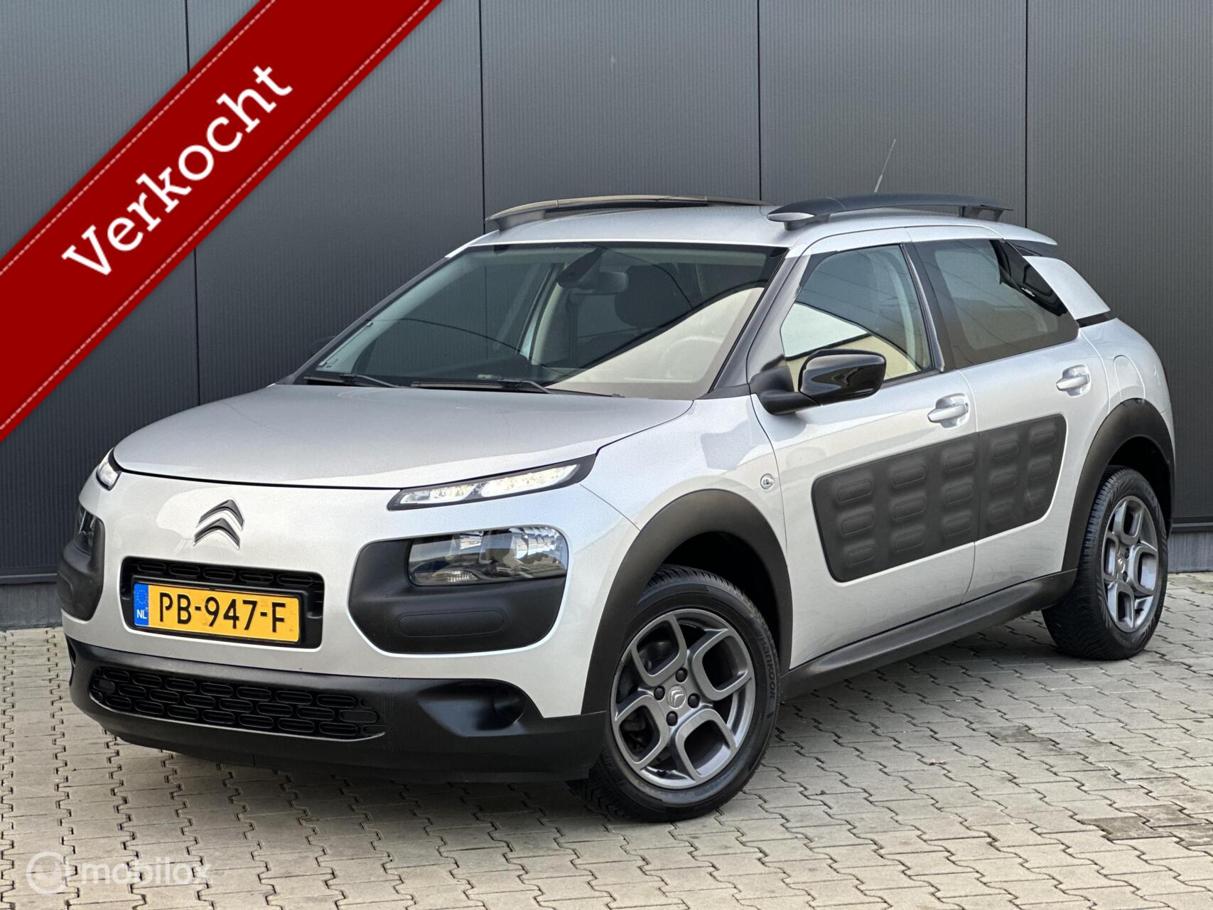 Citroen C4 Cactus 1.2 82PK Feel | CRUISE | AUTOMAAT | TREKHAAK | 2016 - voorkant