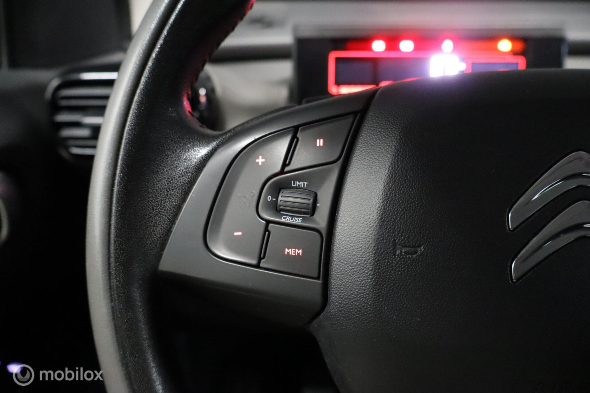 Foto van Citroen C4 Cactus