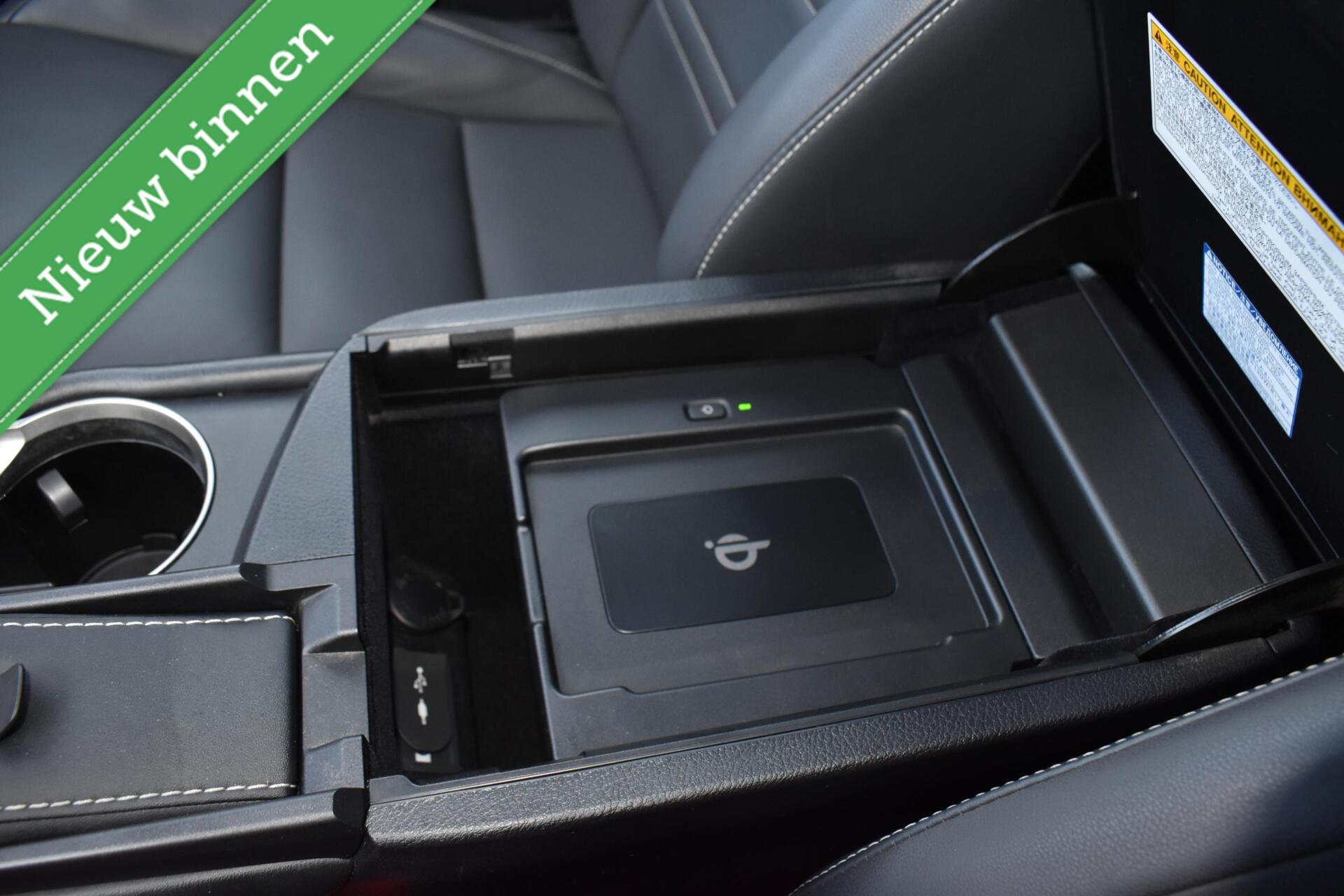 Foto van Lexus Lexus Nx300h