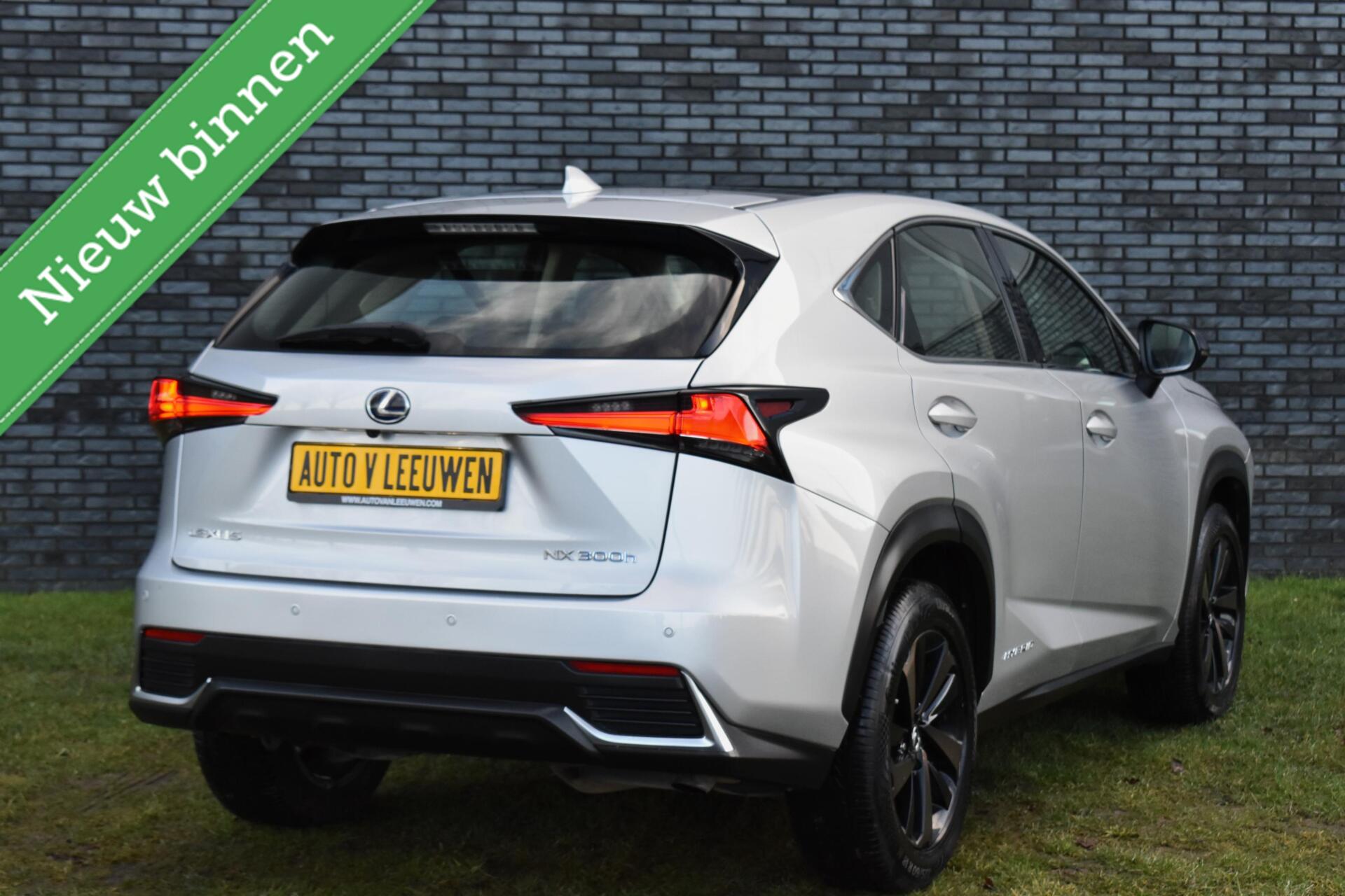 Foto van Lexus Lexus Nx300h