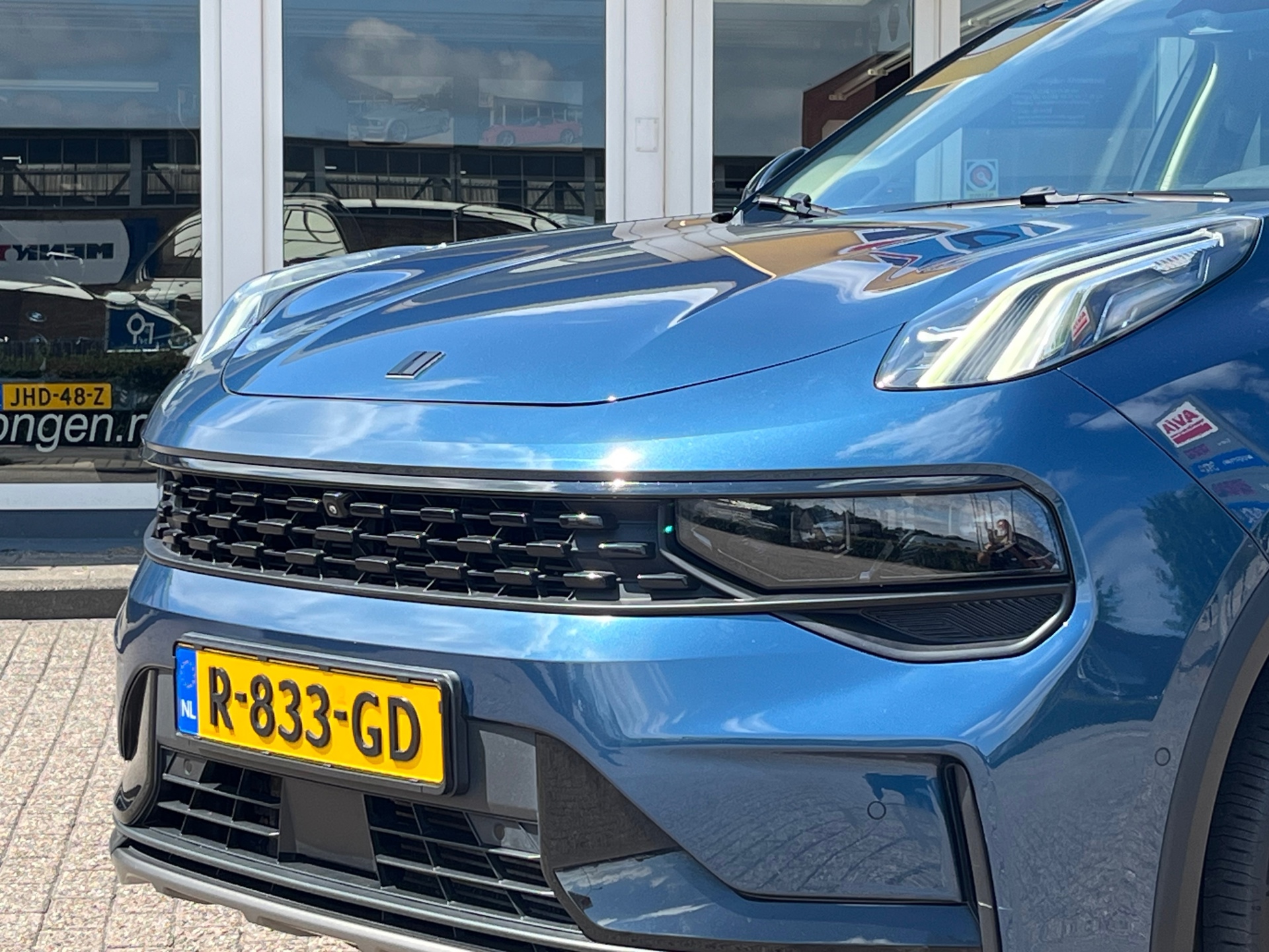 Foto van Lynk&co LYNK & Co 01
